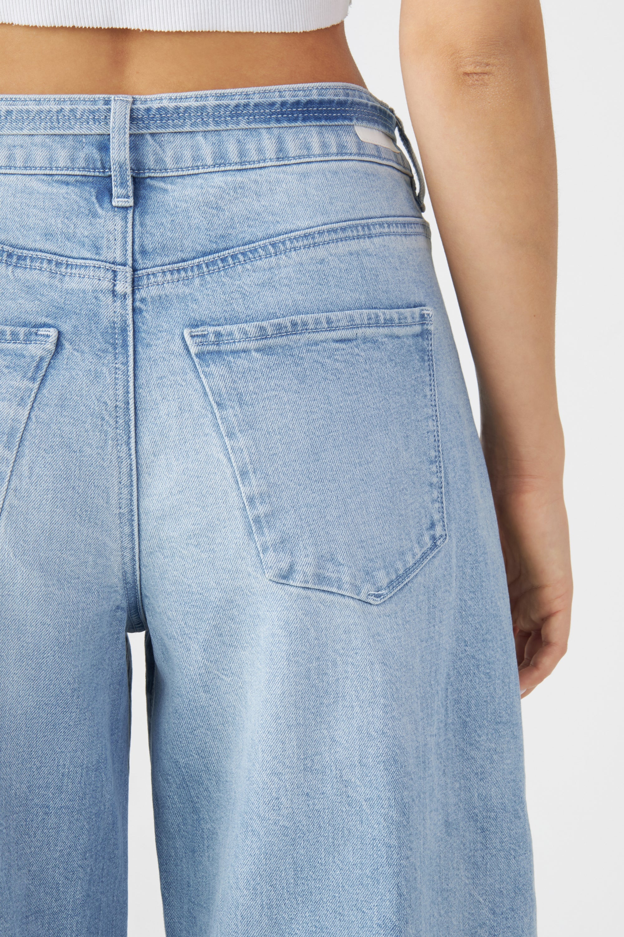 Light blue SUNNY Wide Leg jeans made from organic cotton by Dawn Denim