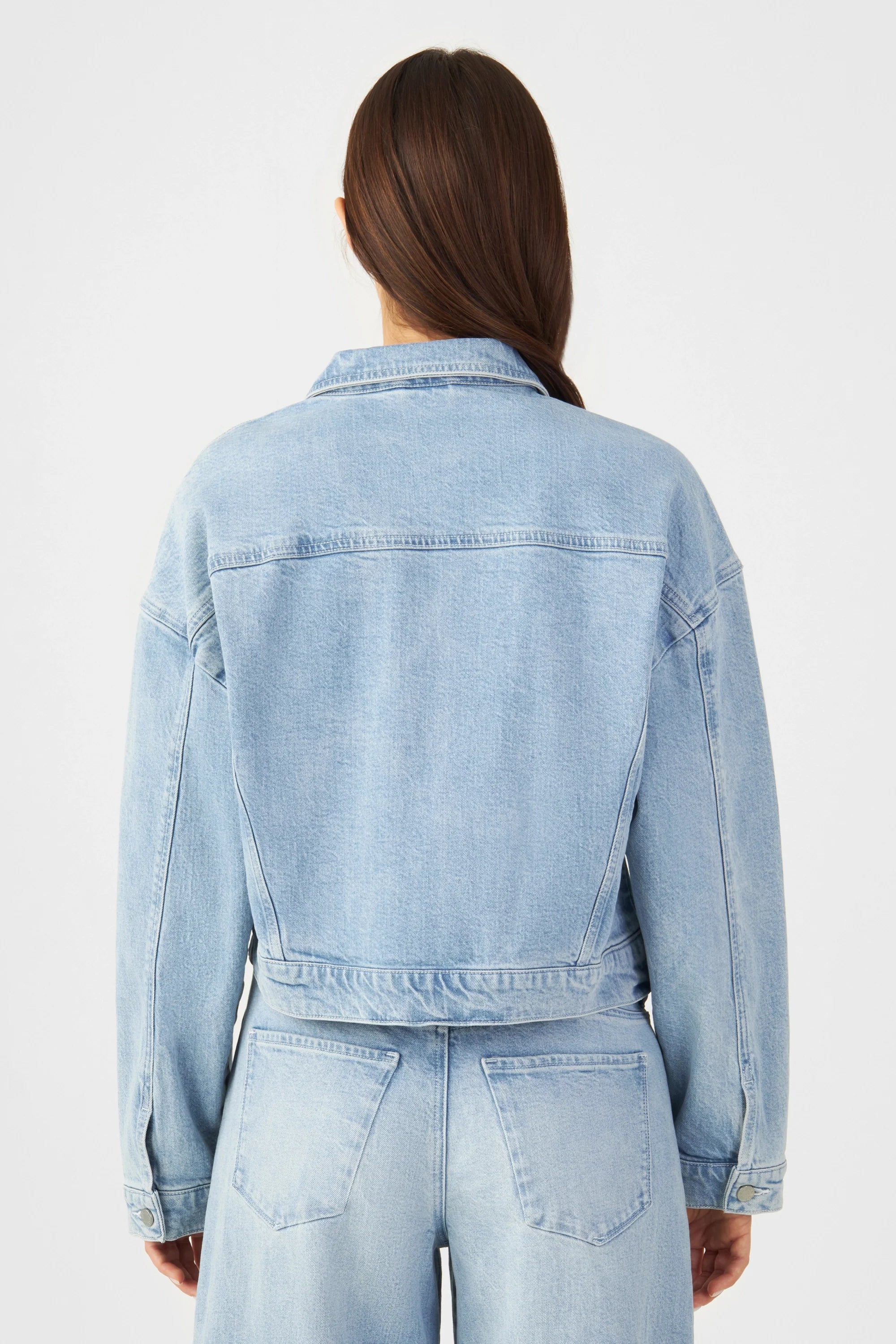 Light blue AMARA jacket made of organic cotton by Dawn Denim
