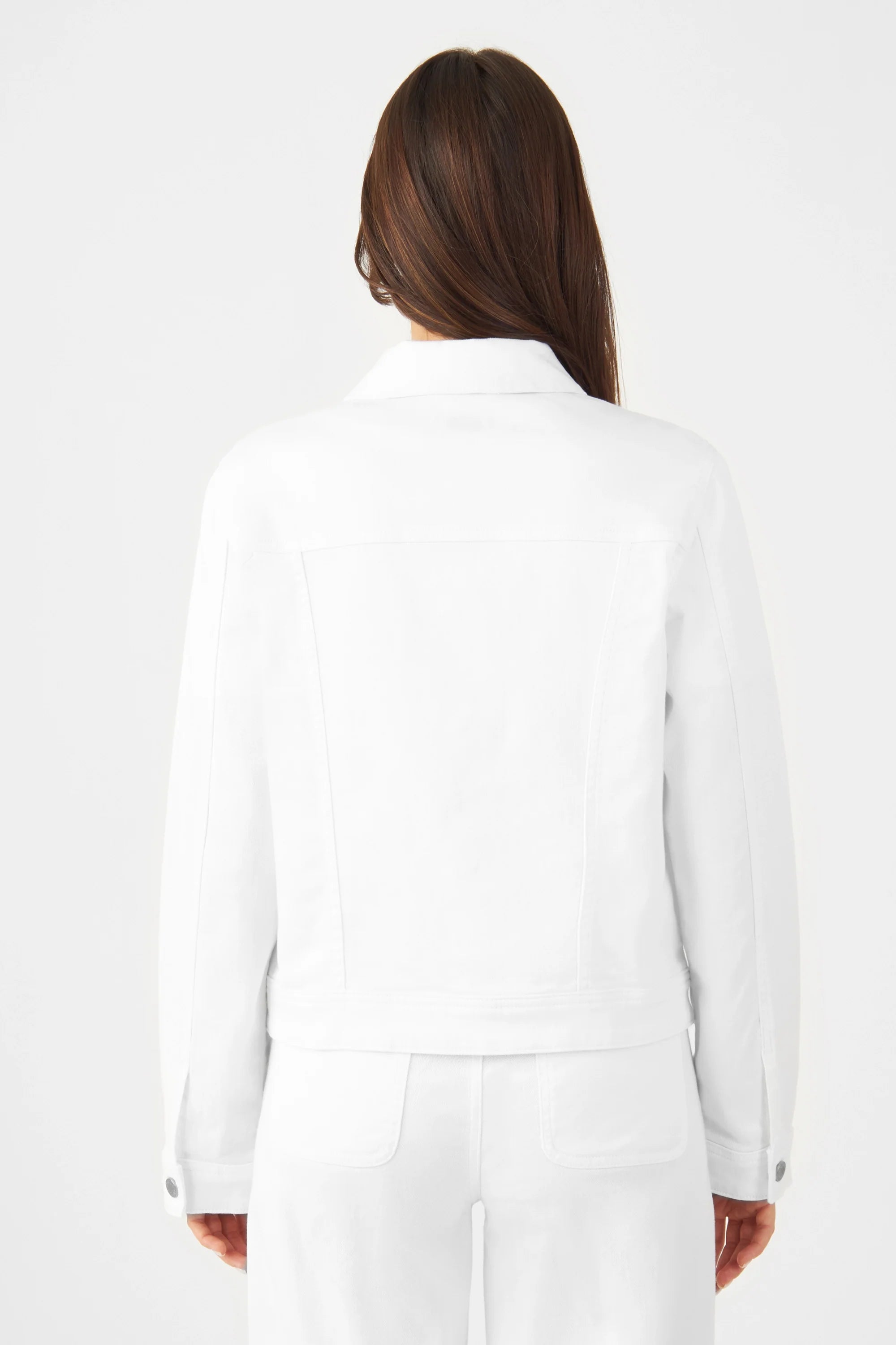 White jacket CALLISTO made of organic cotton by Dawn Denim