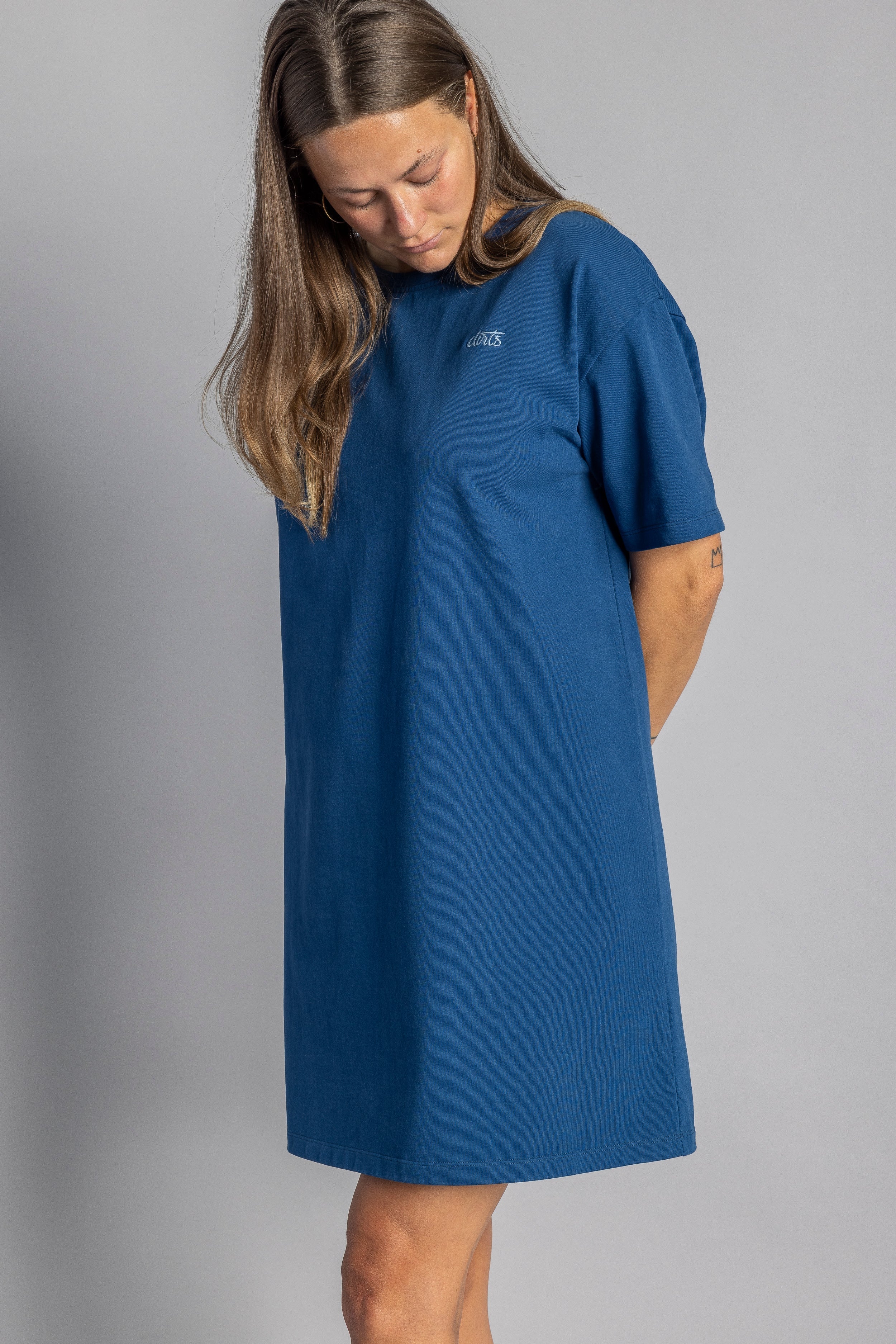 T-Shirt Kleid Ladies, Atlantikblau aus Bio Baumwolle von DIRTS