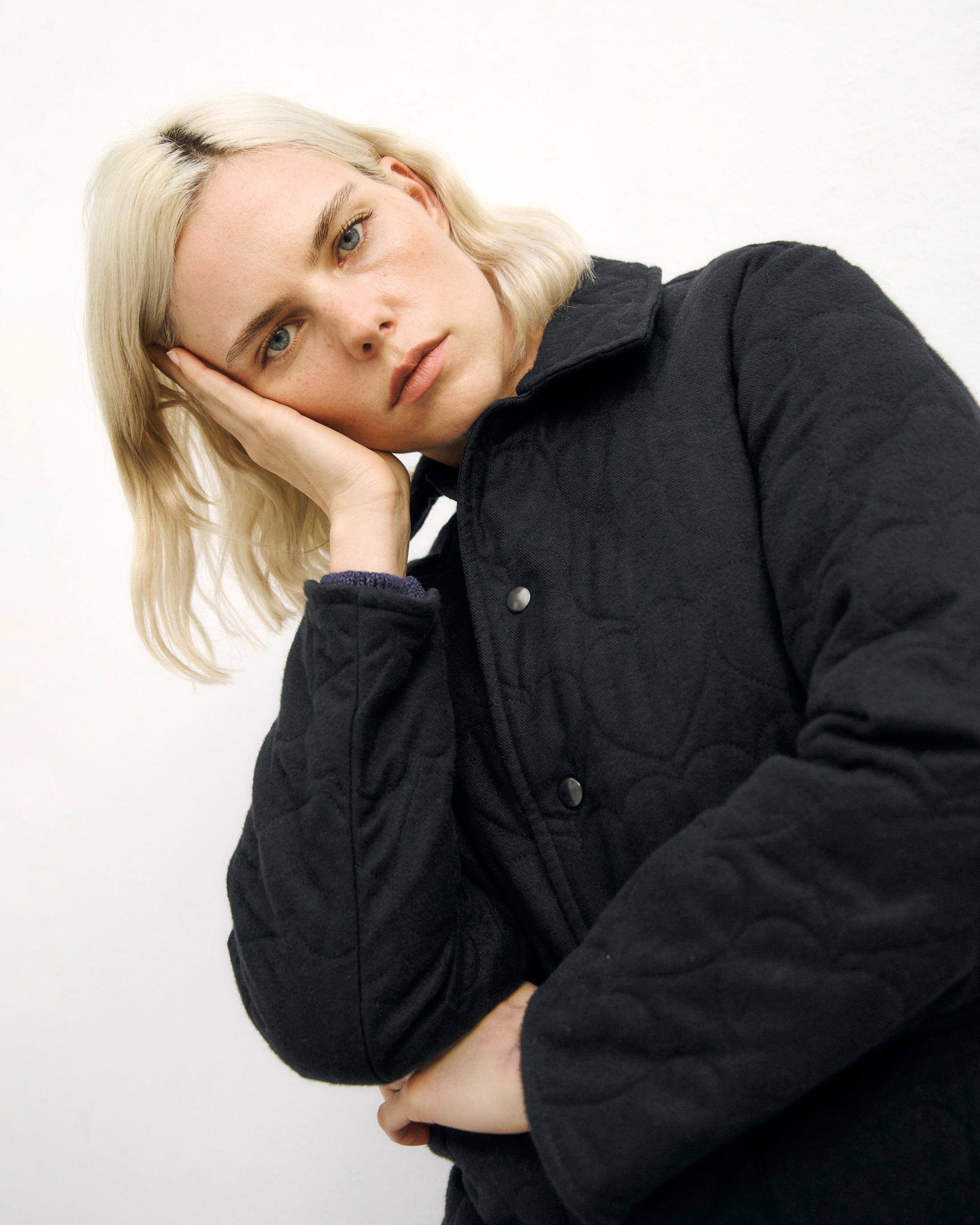 Flanell Steppjacke aus Bio Baumwolle in Schwarz von Rotholz