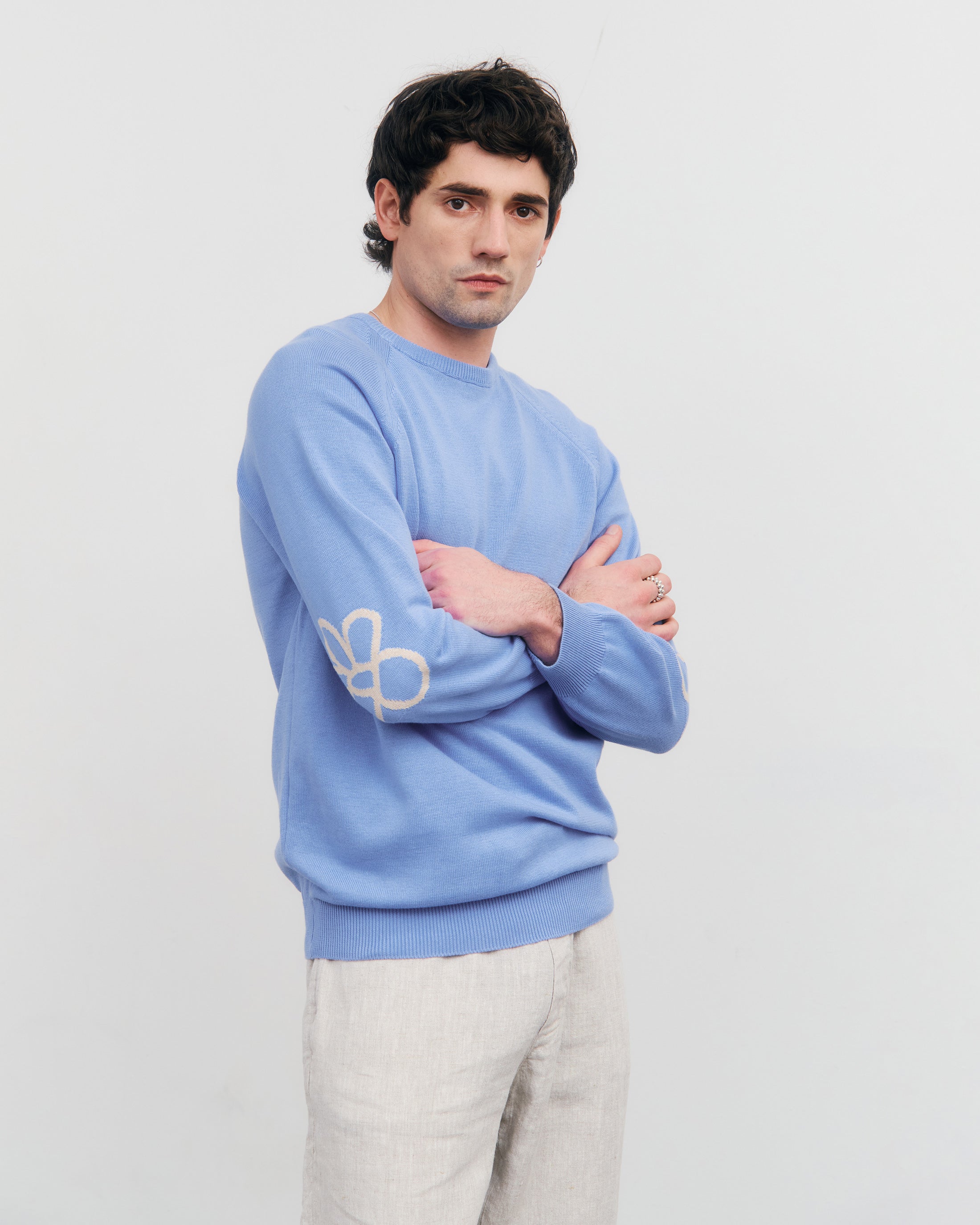 Pull en maille bleu Flower 100% coton biologique de Rotholz