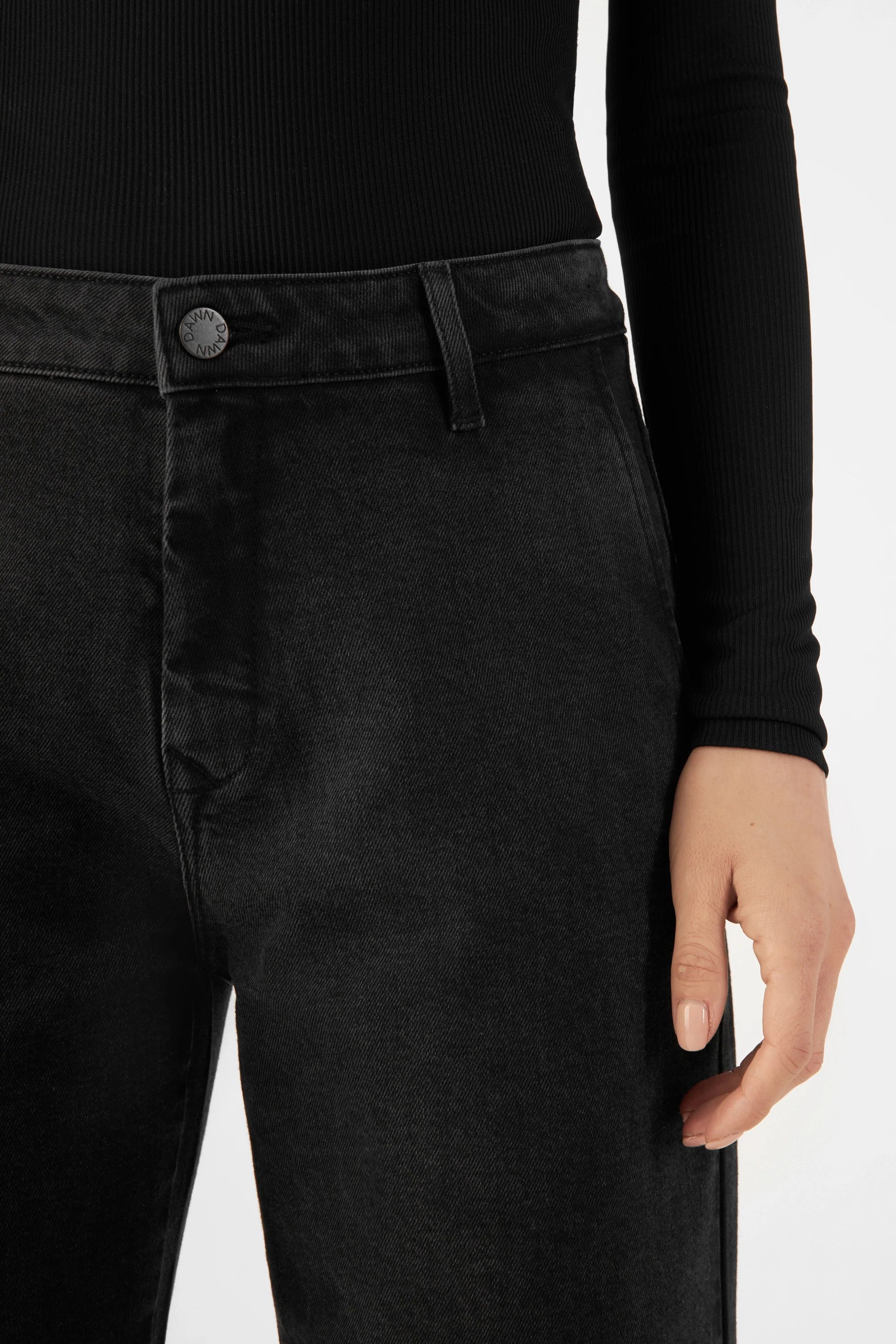 Schwarze Chino-Jeans Glow Flared aus Lyocell Tencel von Dawn Denim