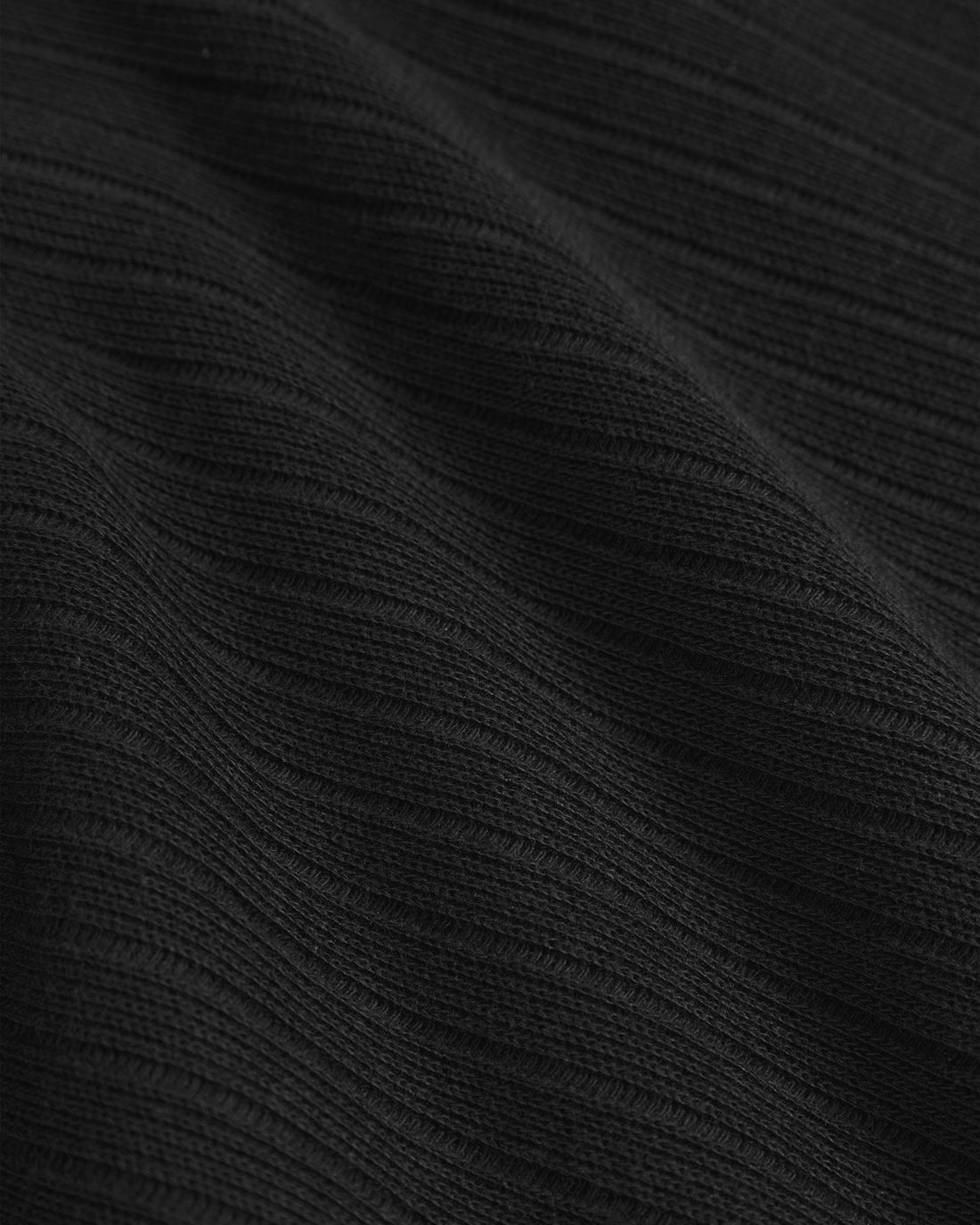 Schwarzes Langarmshirt aus 100% Bio-Baumwolle von Rotholz