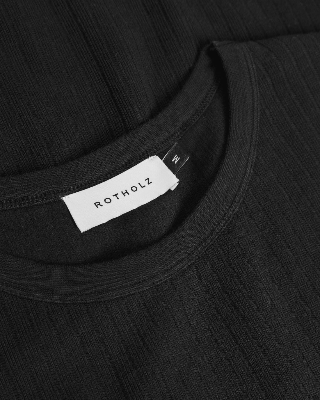 Schwarzes schweres Geripptes T-Shirt aus 100% Bio-Baumwolle von Rotholz