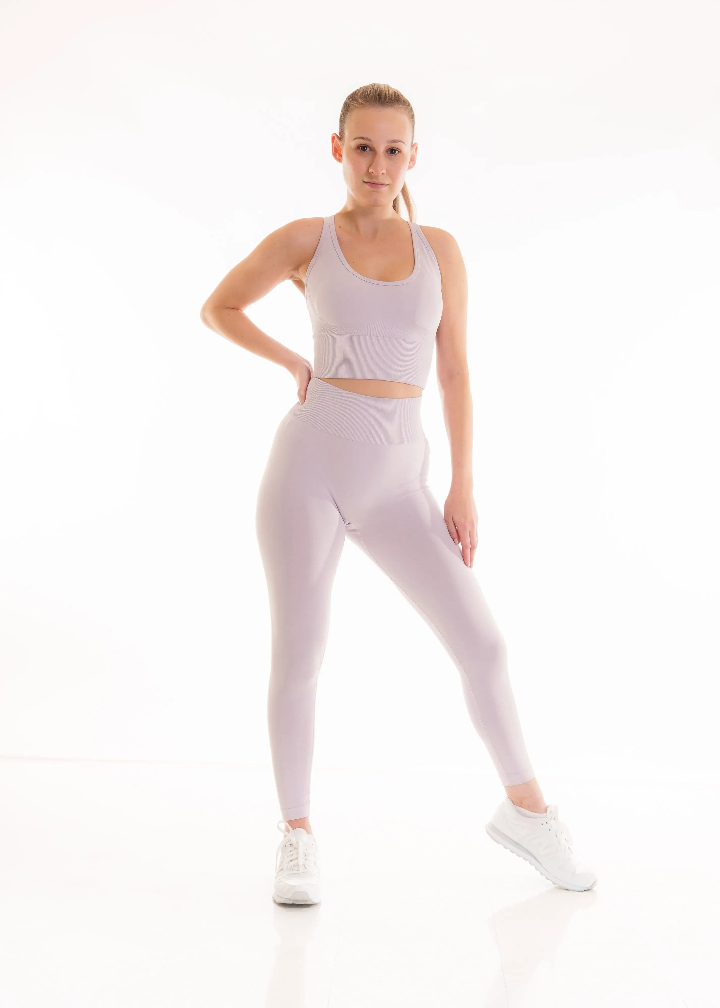 Zeyla Seamless long set made of recycled polyester from Nivays