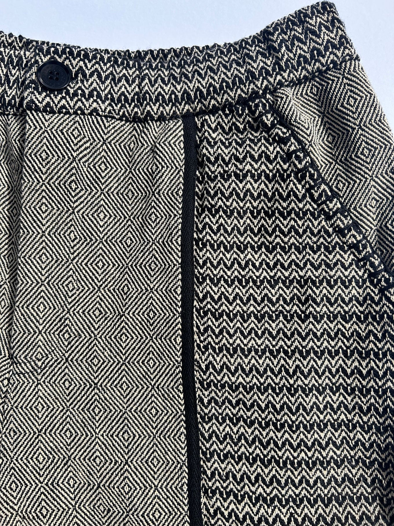 Hellbraune Shorts DOLLY aus 100% Baumwolle von Komodo