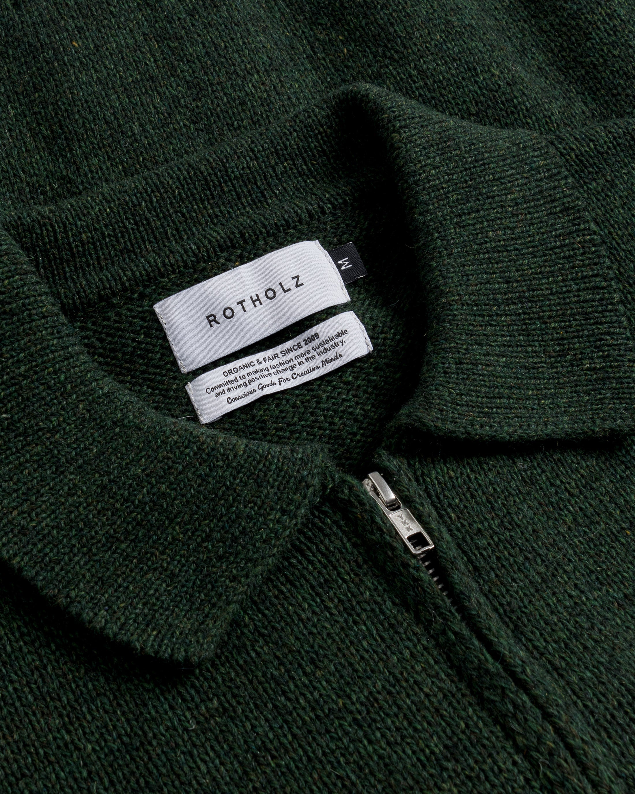 Grün Melierte Strickjacke Polo aus recycelter Wolle von Rotholz