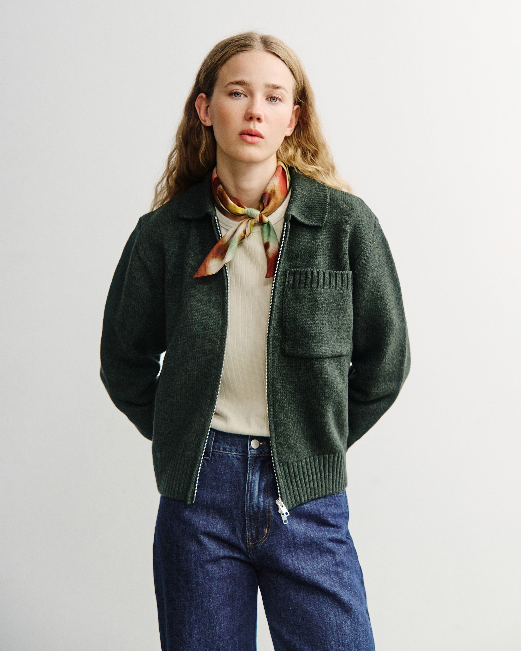 Grün Melierte Strickjacke Polo aus recycelter Wolle von Rotholz