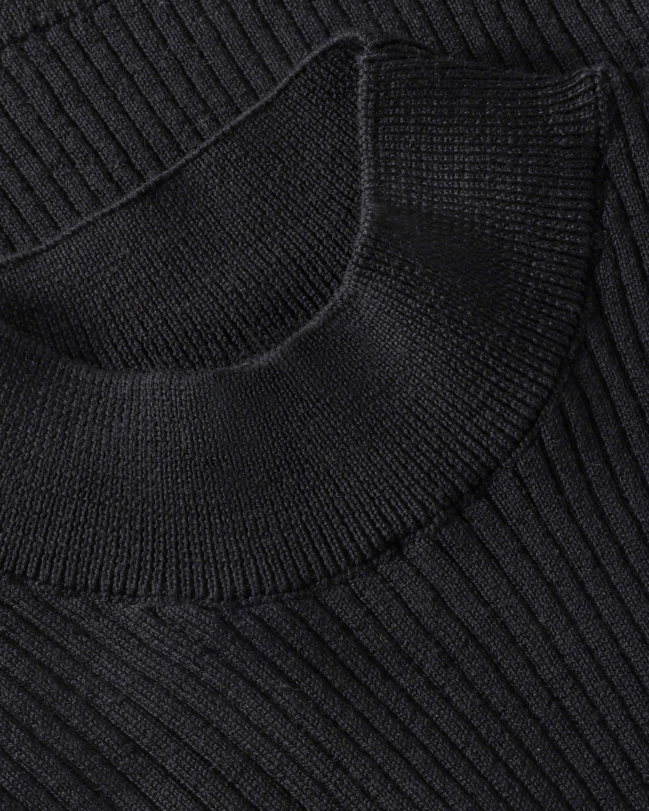 Black Knitted Singlet Top Made of 100% Merino Wool by Rotholz
