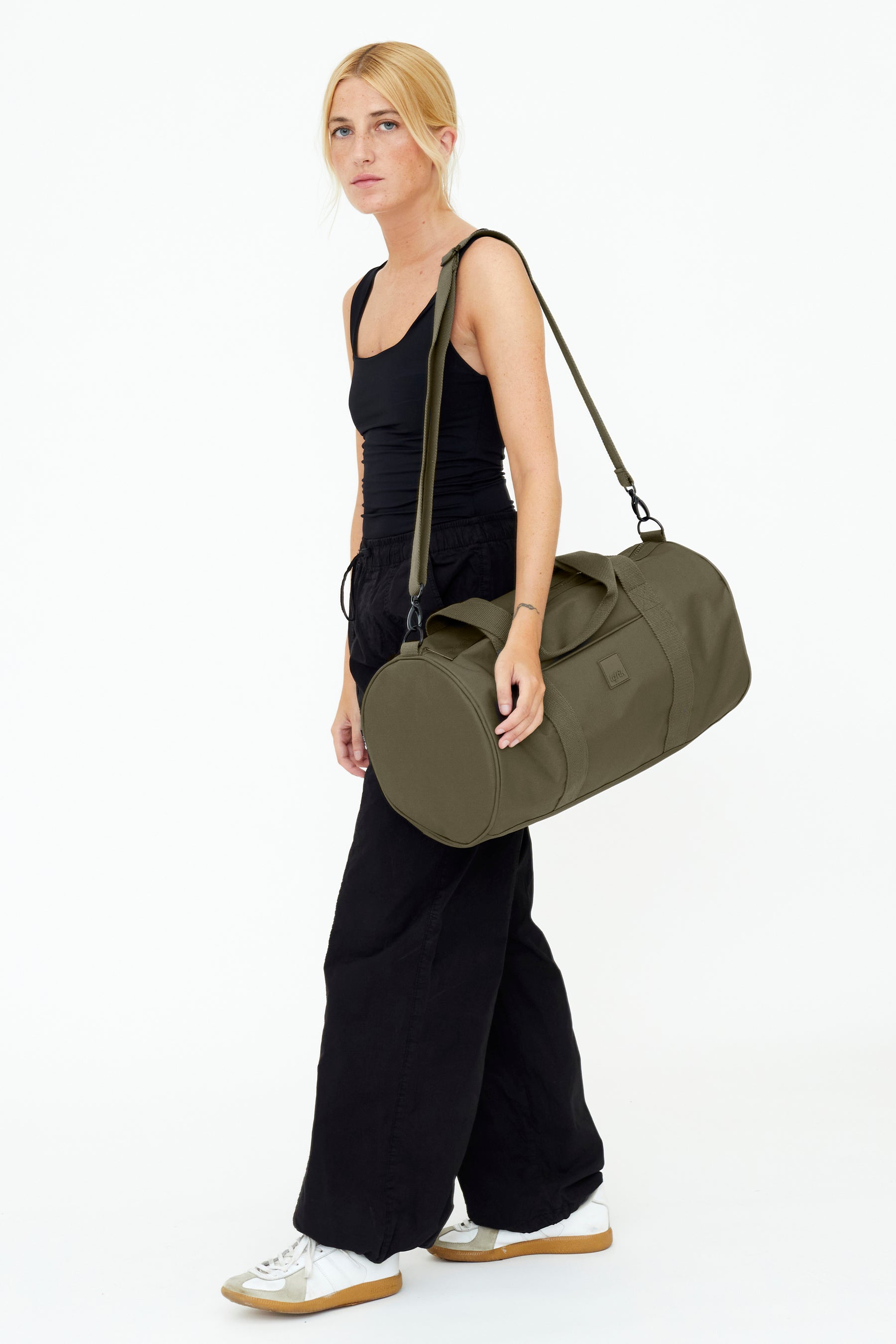 Grüne Tasche Everyday aus recycelten PET-Flaschen von Lefrik