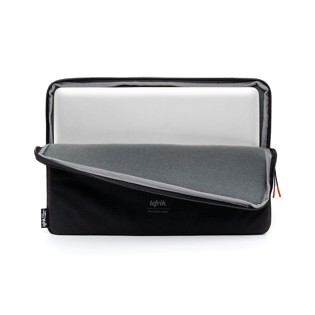 Black Capture Sage Vandra laptop bag made from recycled PET from Lefrik