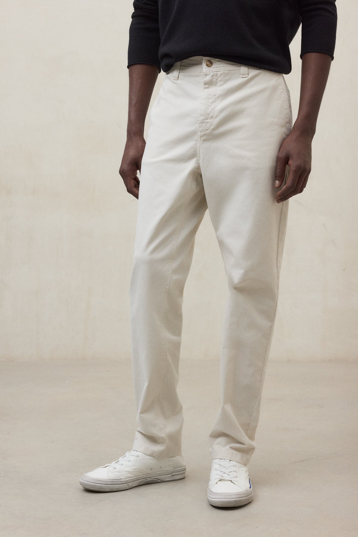 Chino Hose aus Baumwolle und recycleter Baumwolle von ECOALF in beige