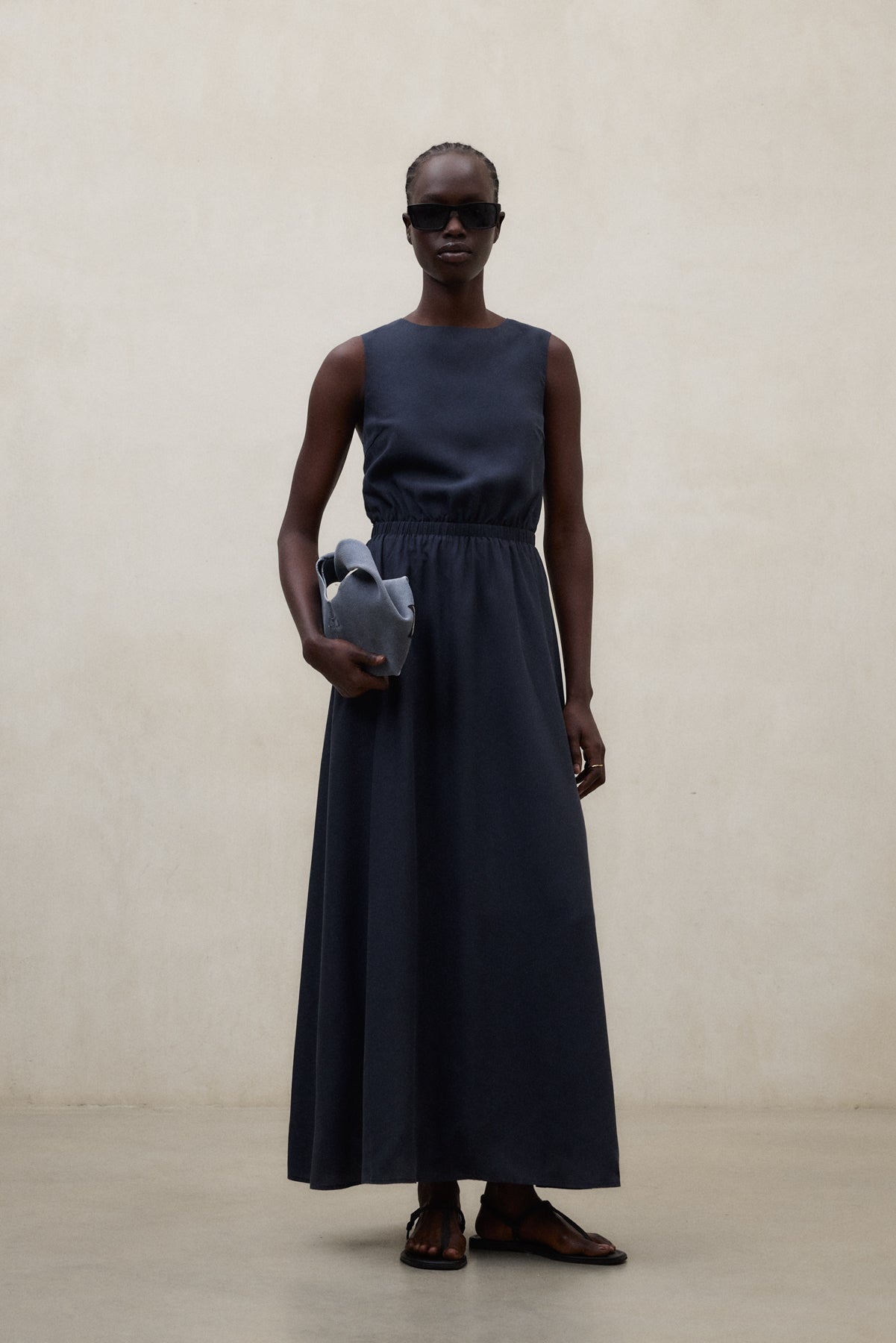 Kleid VITTORIA aus 100% TENCEL™ von ECOALF in dunkelblau