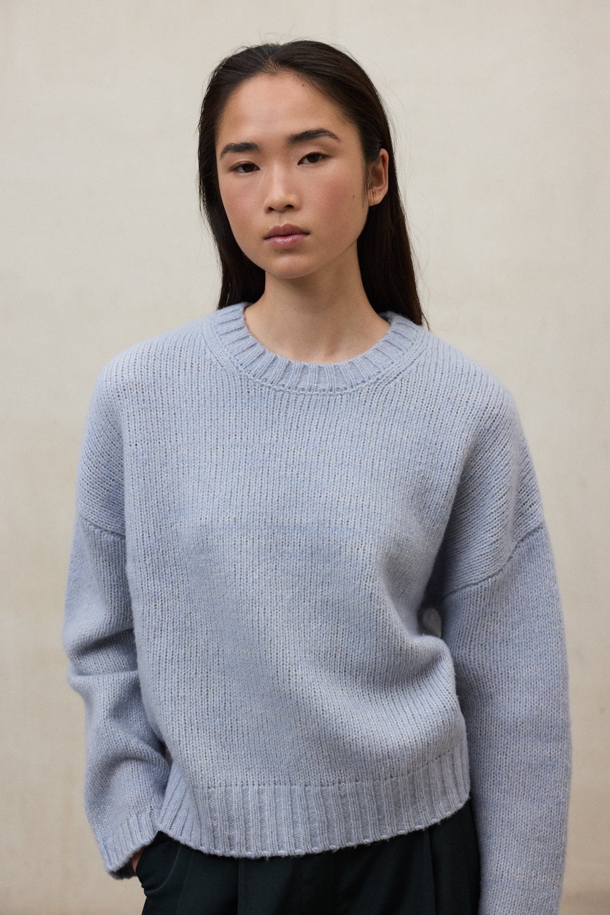 Strickpullover aus Bio Baumwolle und recycleter Wolle von ECOALF in hellblau