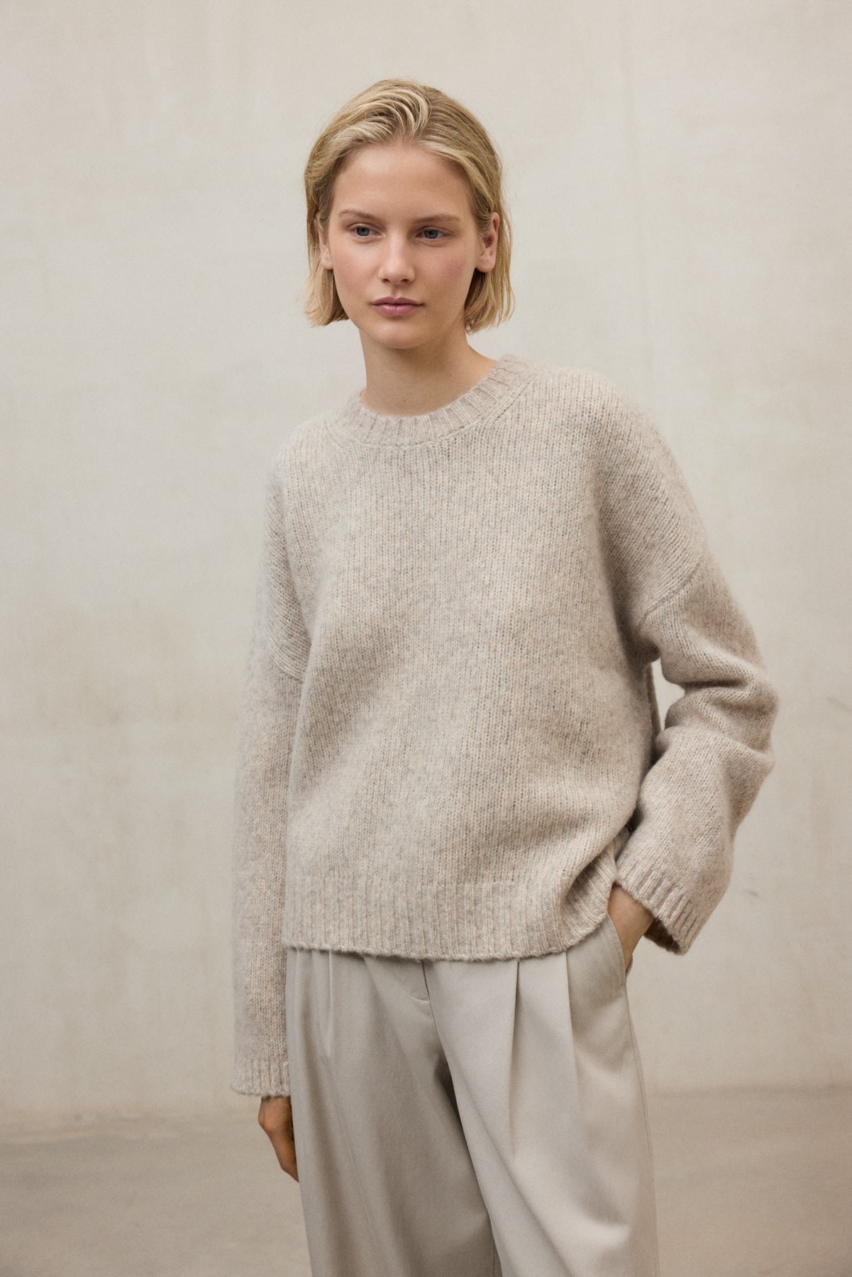 Strickpullover aus Bio Baumwolle und recycleter Wolle von ECOALF in beige