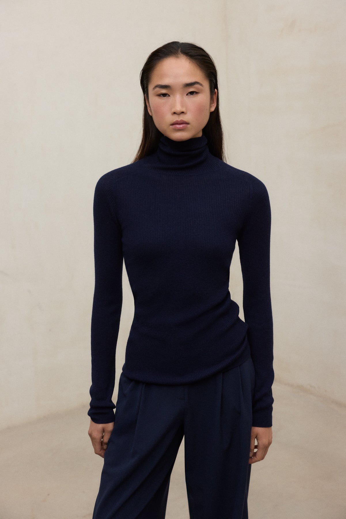 Rollkragenpullover aus Bio Baumwolle und Tencel™ von ECOALF in dunkelblau