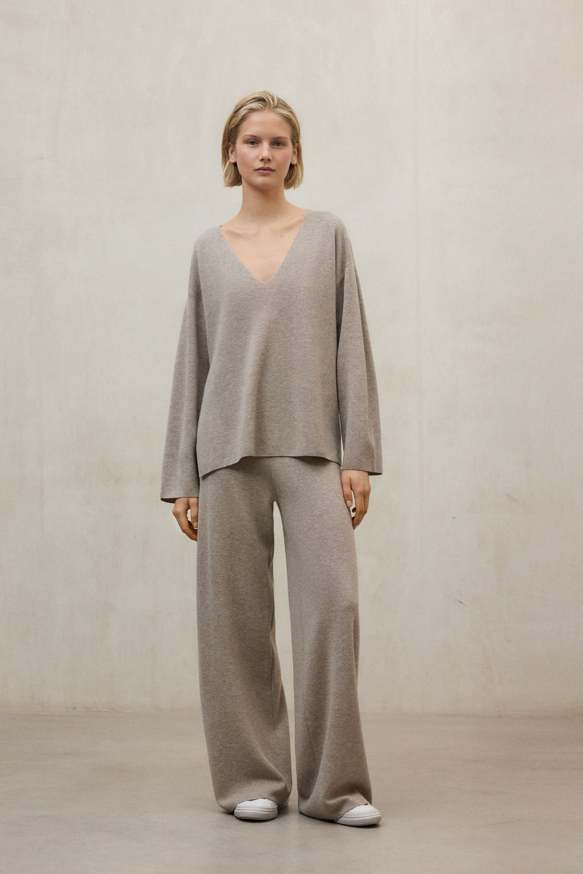 Strick Hose aus recycleter Wolle und Tencel™ von ECOALF in beige