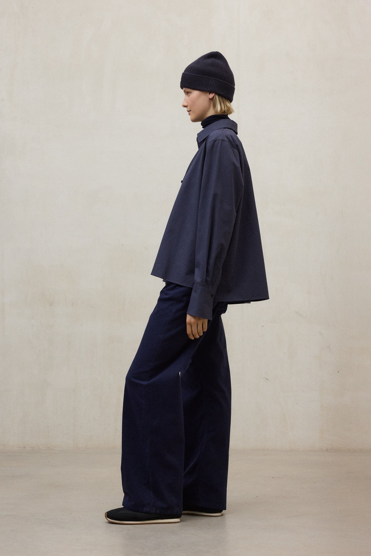 Bluse aus Bio- und recycleter Baumwolle von ECOALF in dunkelblau