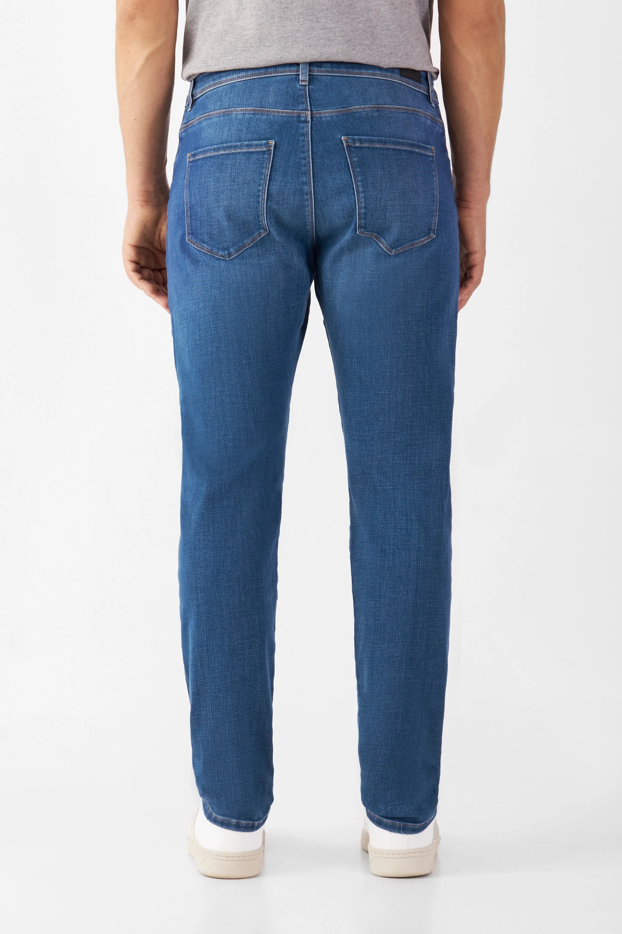 Blaue Jeans MORROW aus Bio-Baumwolle von Dawn Denim