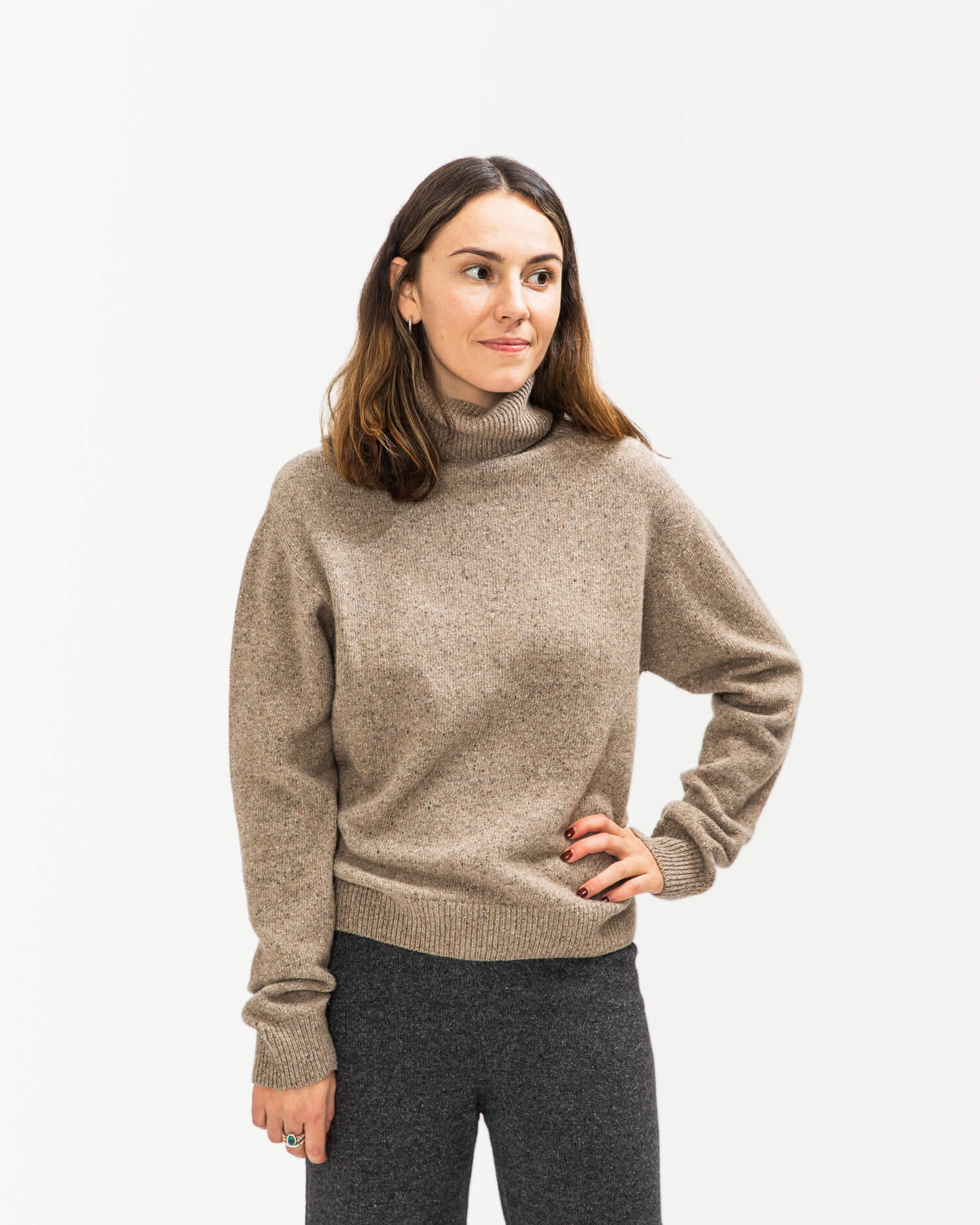 Brauner Rollkragenpullover aus Wolle & Seide von Matona