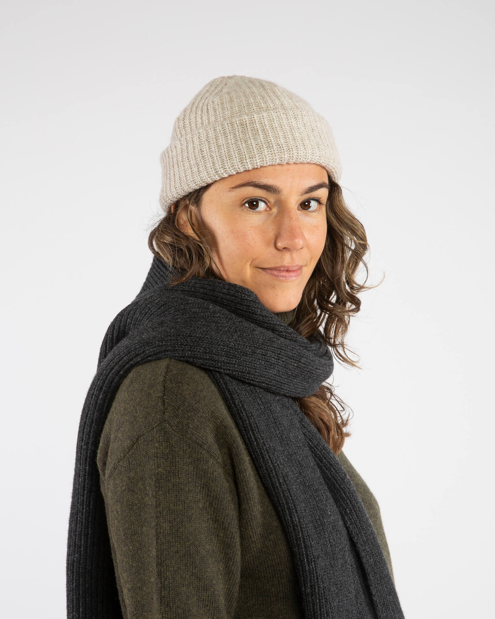 Beiger Beanie salt aus Bio-Wolle von Matona