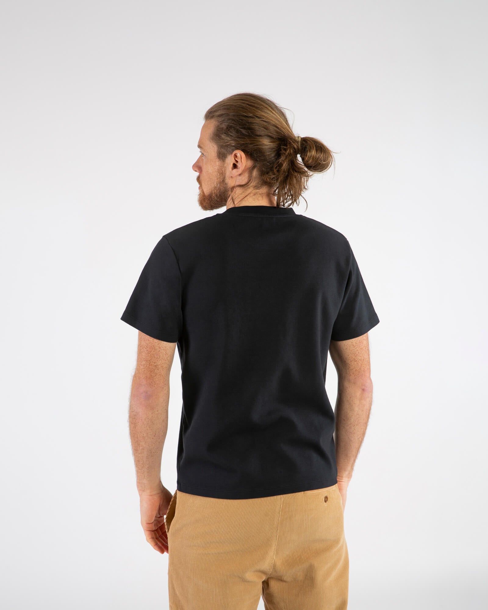 Schwarzes T-Shirt Heavyweight aus 100% Bio-Baumwolle von Matona