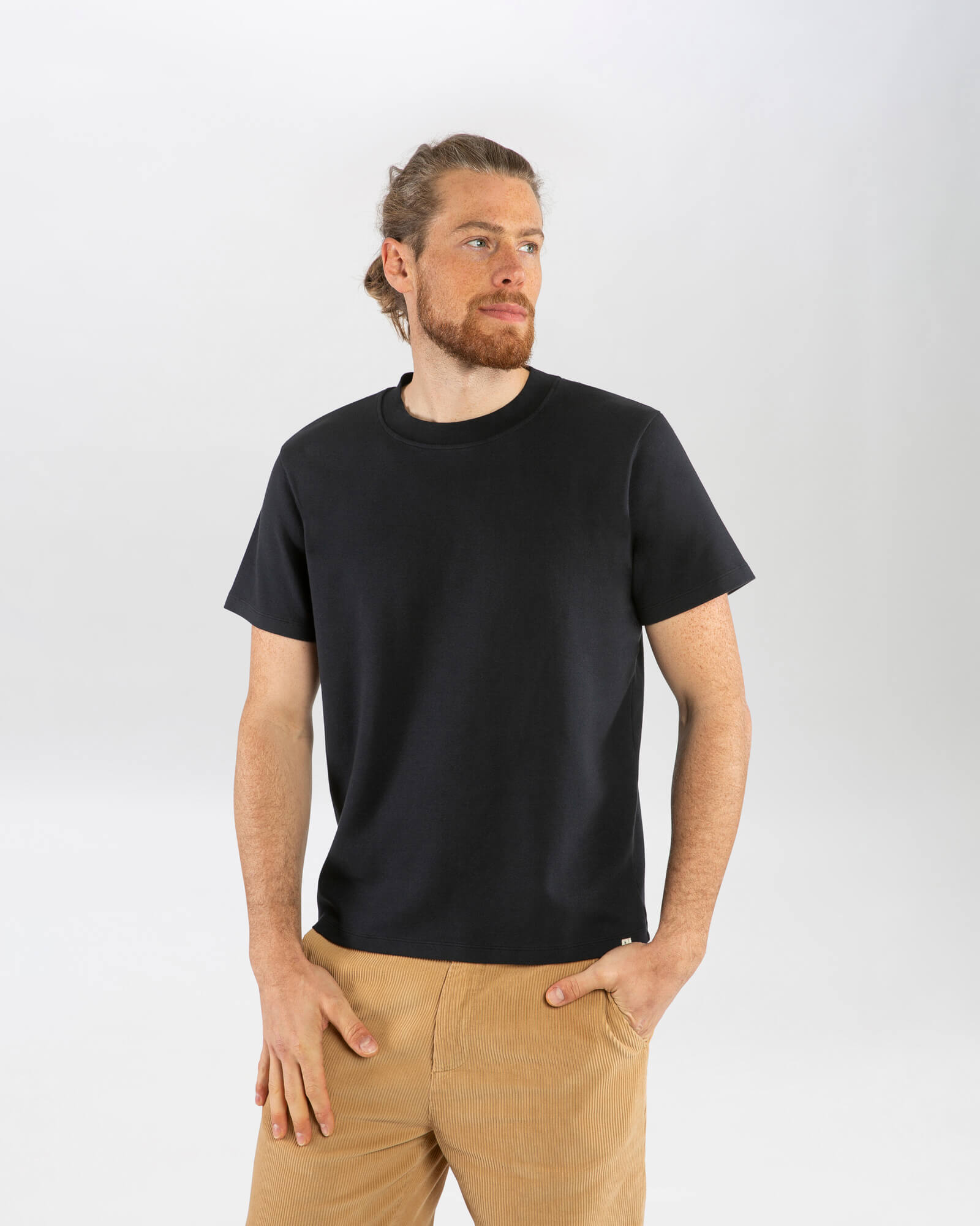 Schwarzes T-Shirt Heavyweight aus 100% Bio-Baumwolle von Matona