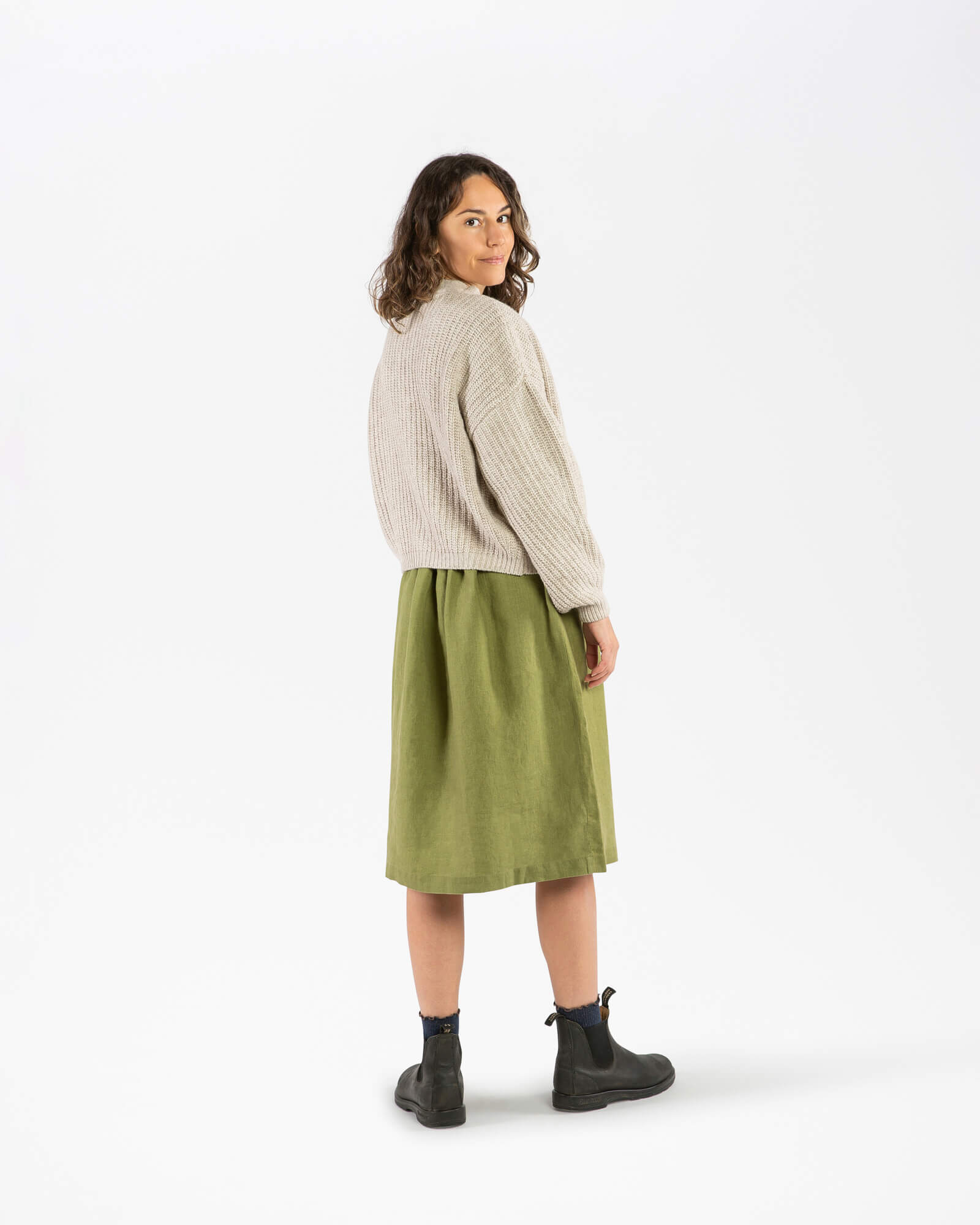 Beige Strickjacke salt aus Bio-Wolle von Matona