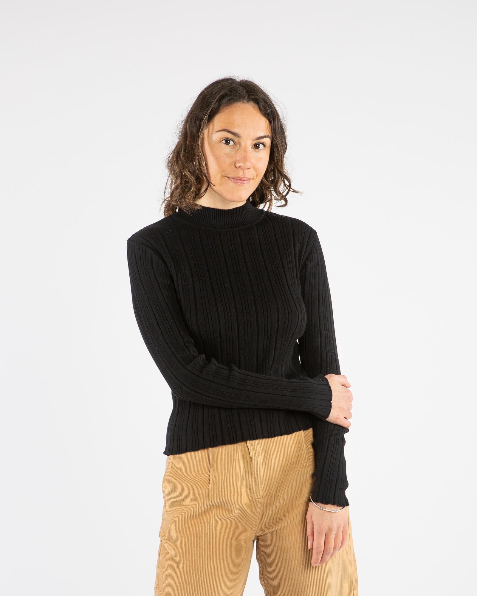 Schwarzer Pullover onyx aus 100% Bio-Baumwolle von Matona