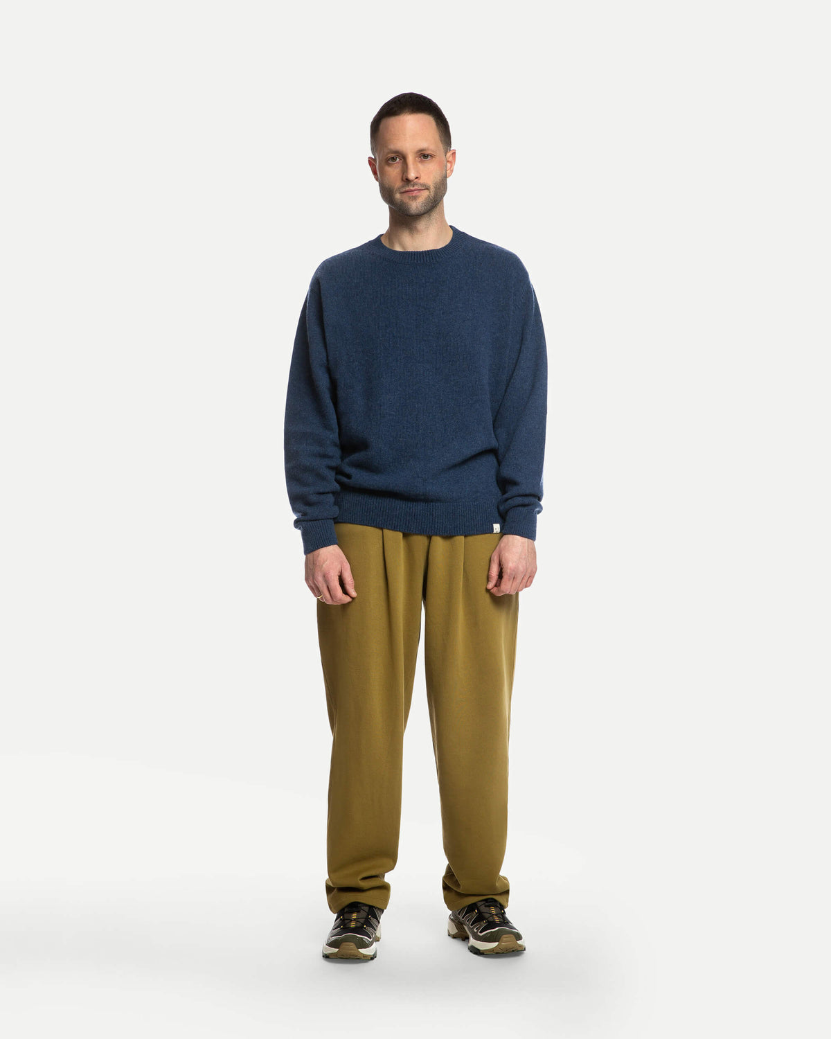 Blauer Sweater Classic aus Bio-Wolle von Matona