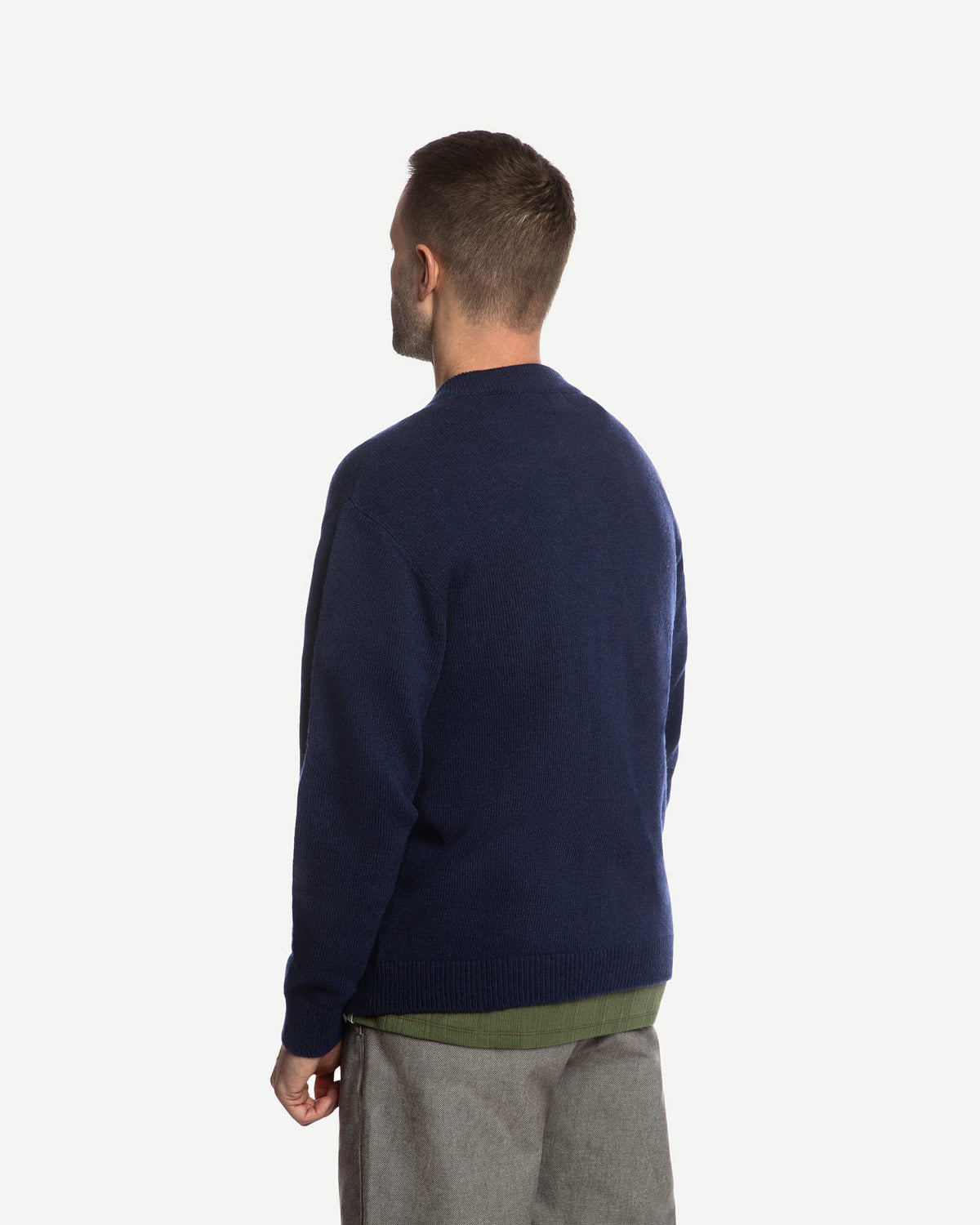 Dunkelblauer Cardigan Zip aus Bio-Wolle von Matona