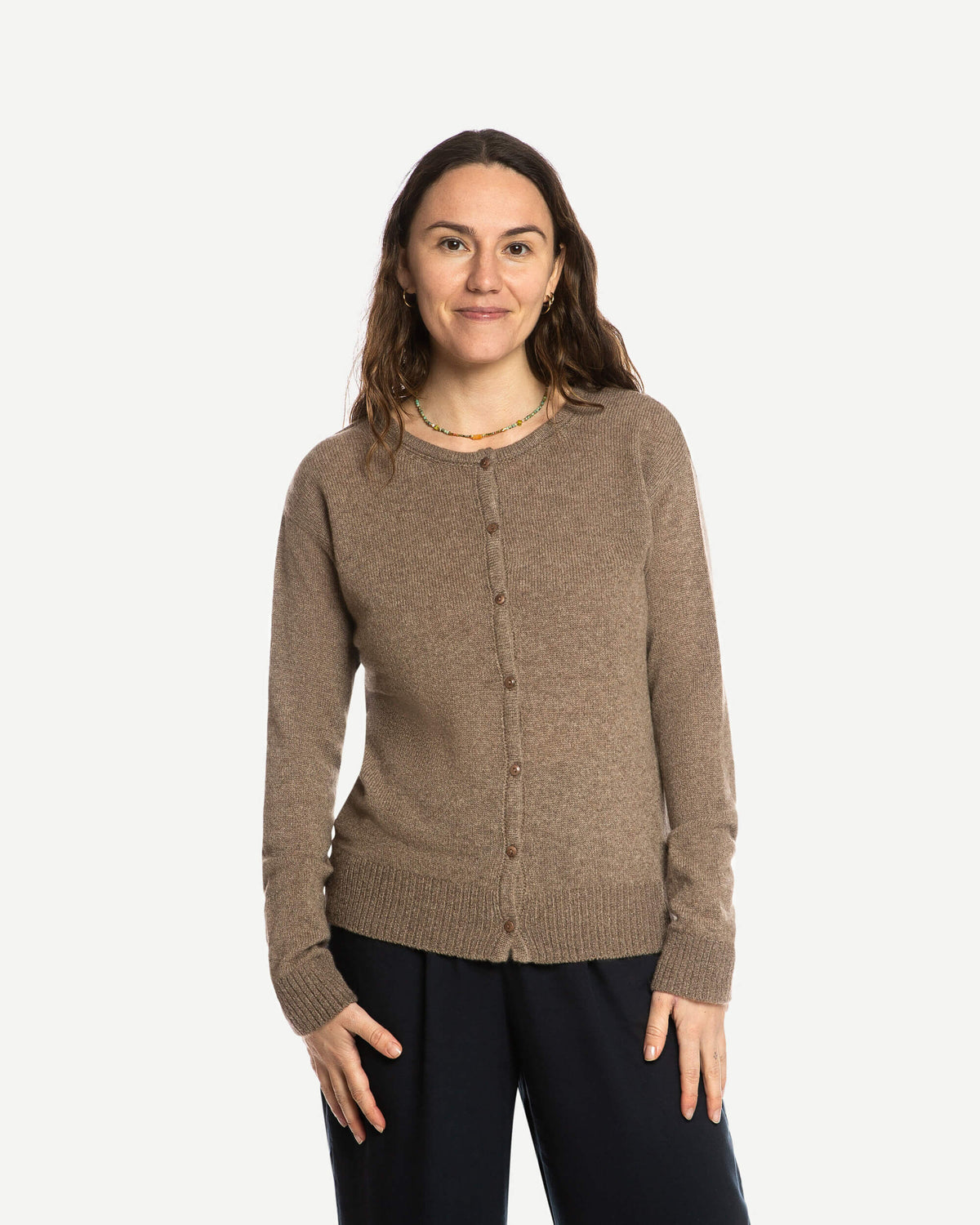 Brauner Cardigan aus 100% Kashmir von Matona