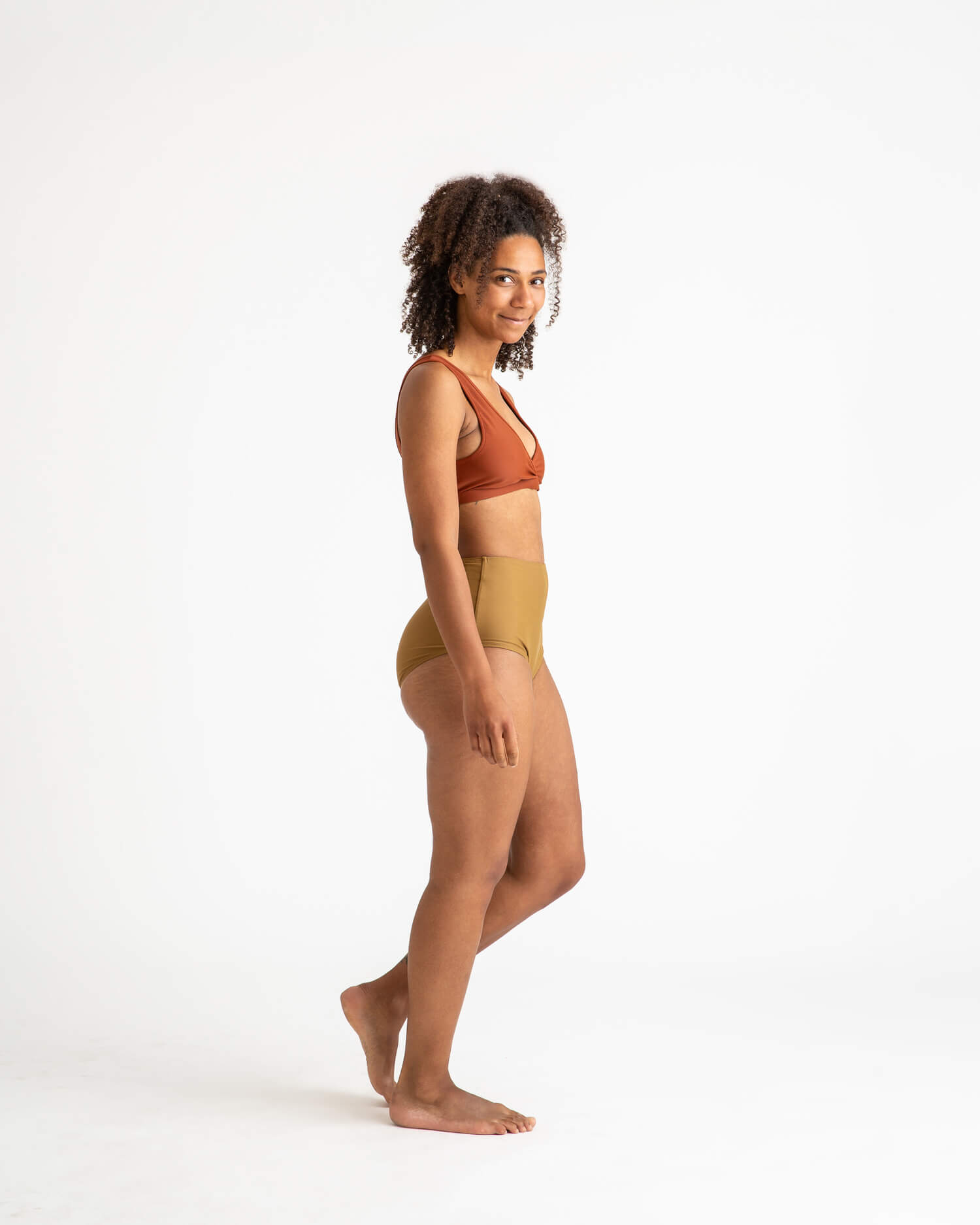 Red-brown bikini top made from recycled polyamide from Matona