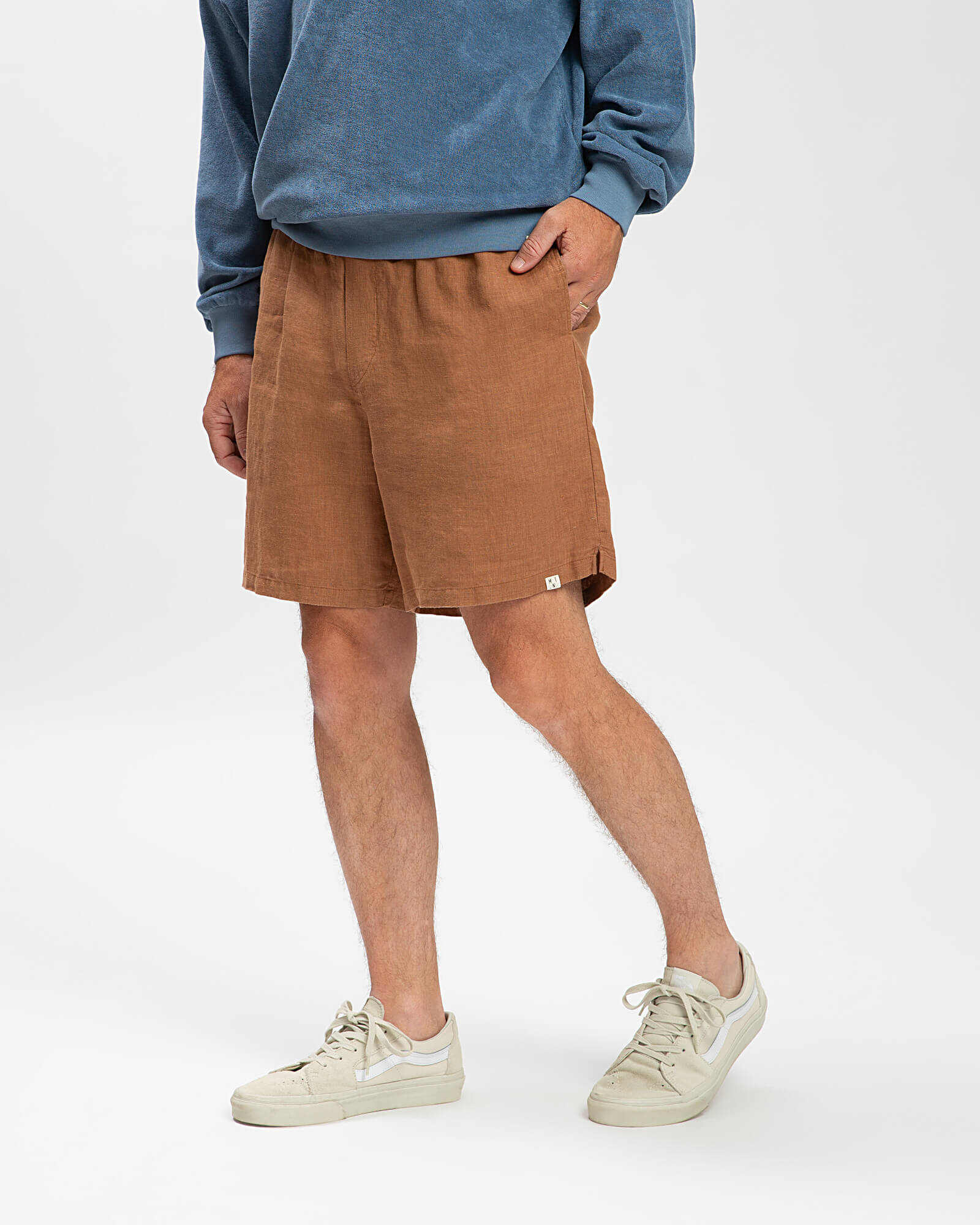 Brown linen shorts from Matona