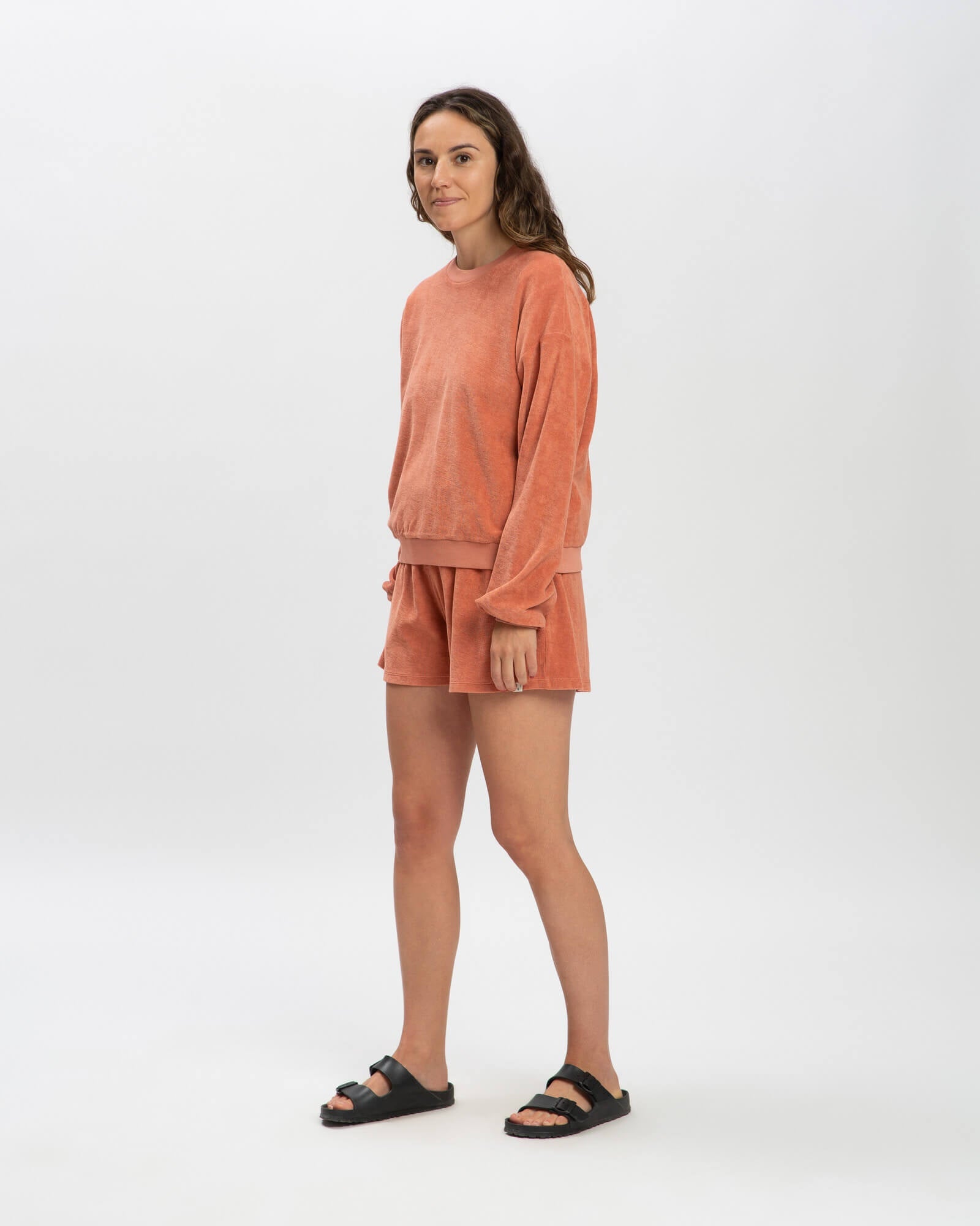 Pull en coton bio marron-rouge de Matona