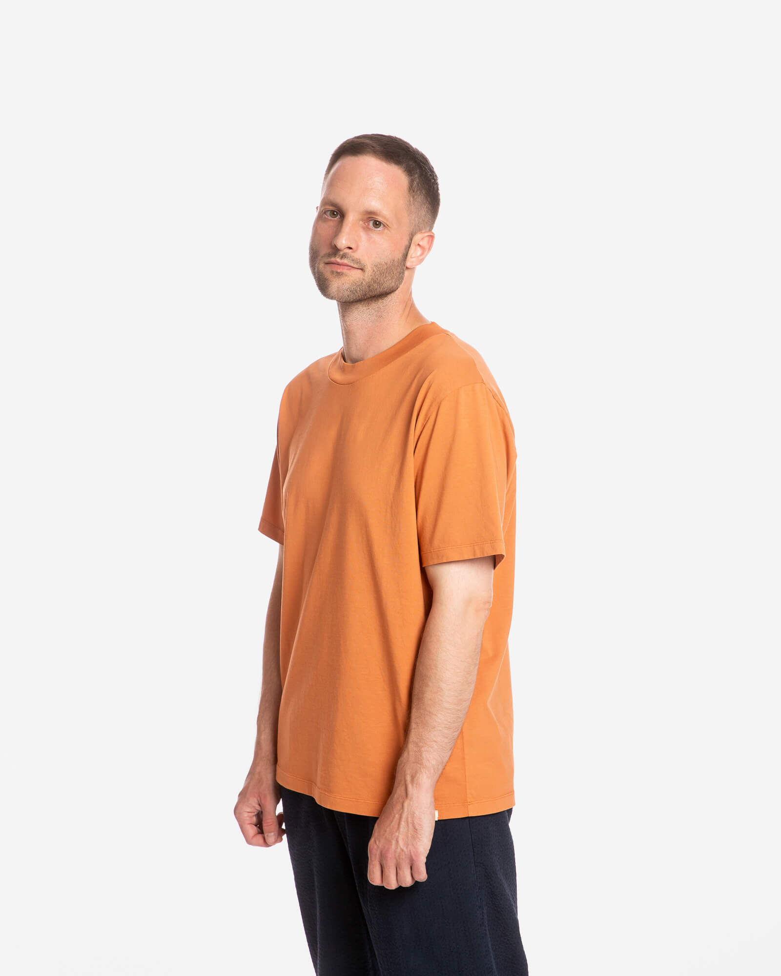 Oranges T-Shirt All Day aus 100% Bio-Baumwolle von Matona
