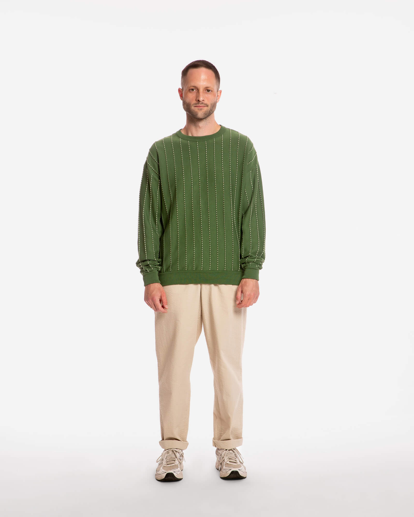 Green knitted sweater Field made from 100% organic cotton by Matona