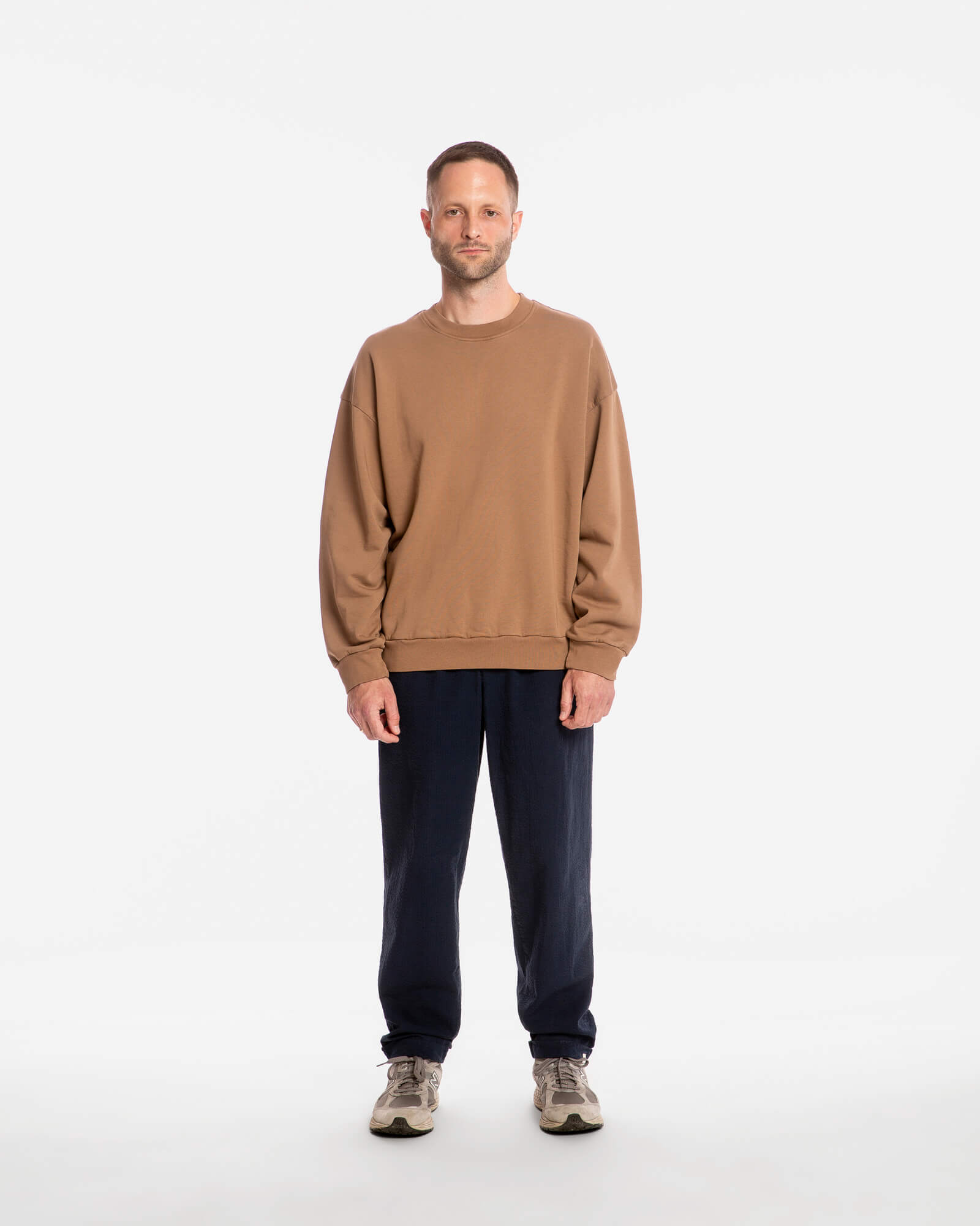 Brown sweatshirt made from 100% organic cotton by Matona