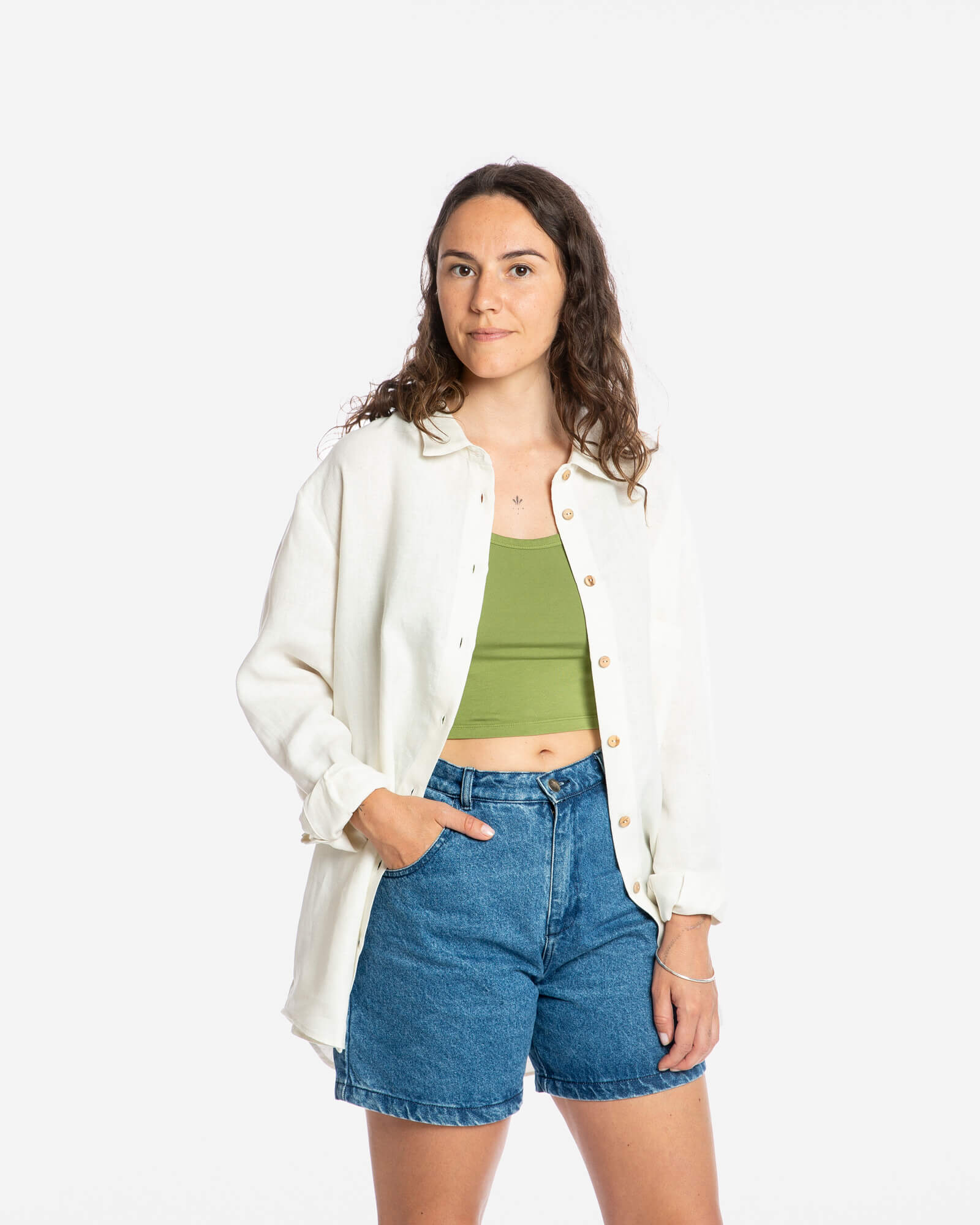 Weisse Leinenhemd aus 100% Leinen von Matona