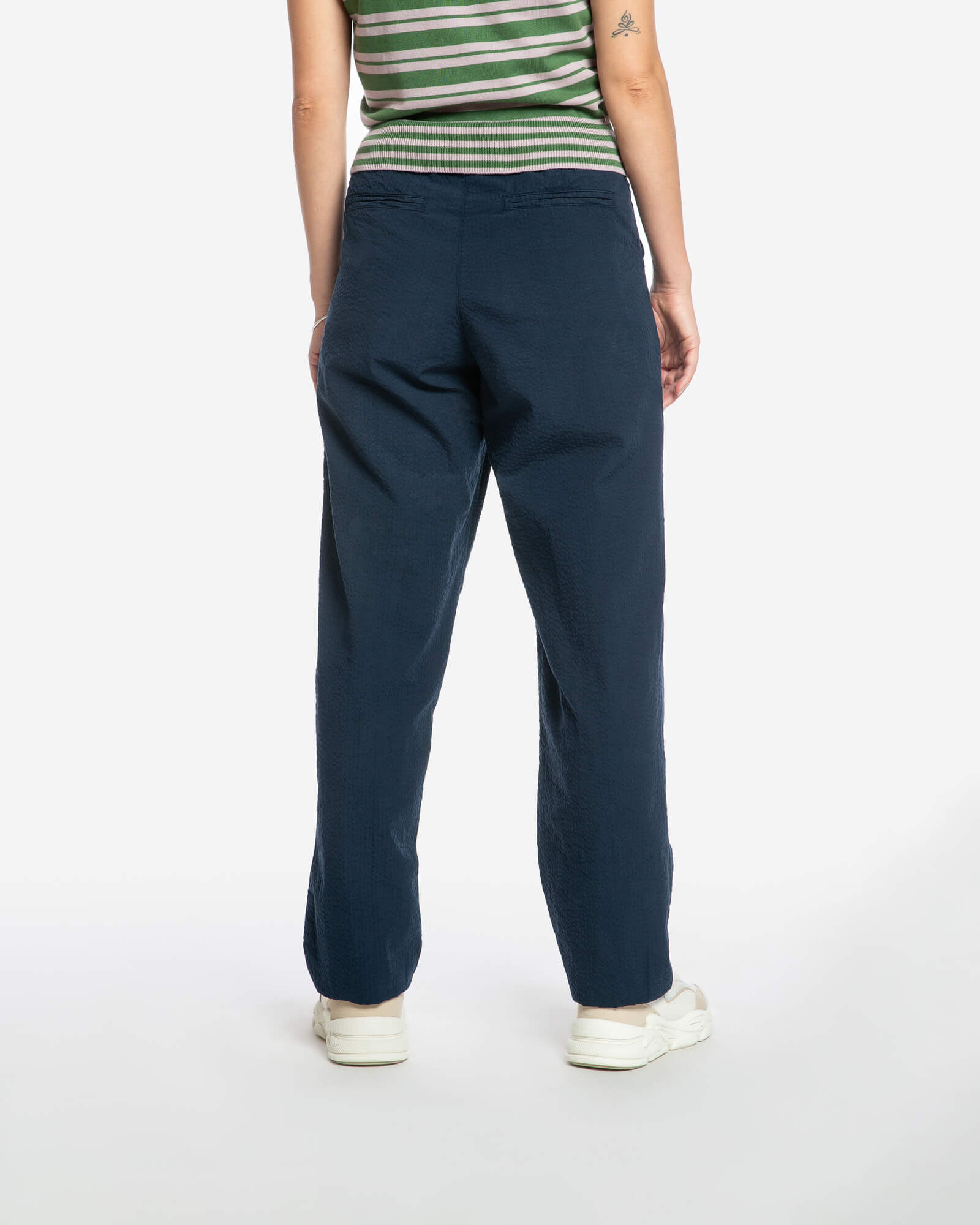 Dunkelblaue Hose aus 100% Bio-Baumwolle von Matona