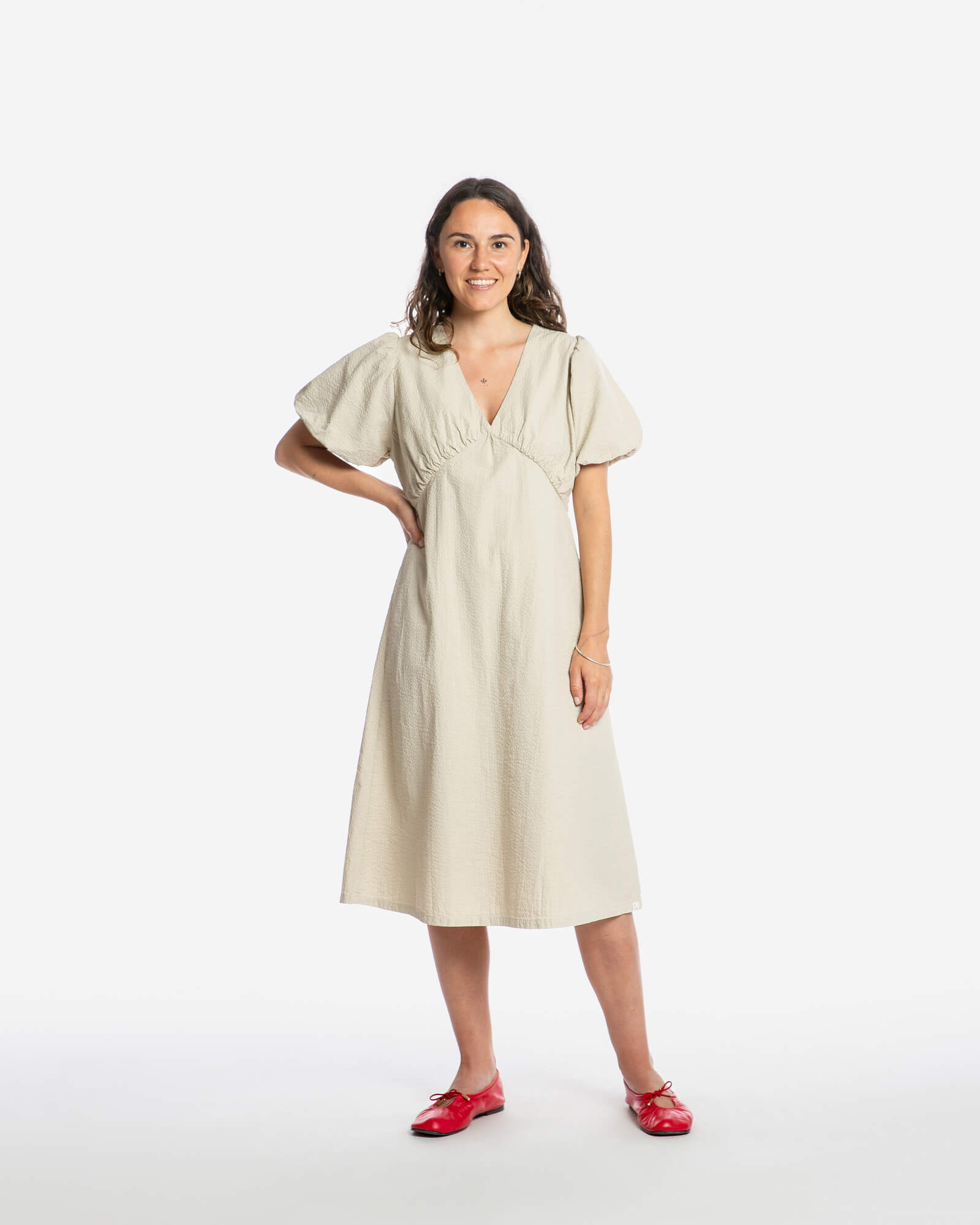 Beiges Kleid V-Neck aus 100% Bio-Baumwolle von Matona