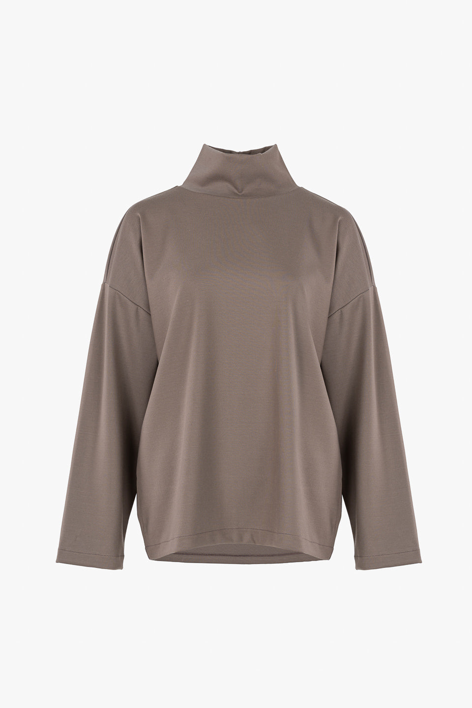 Graubrauner Rollkragensweater Transformation aus Tencel von Moya Kala