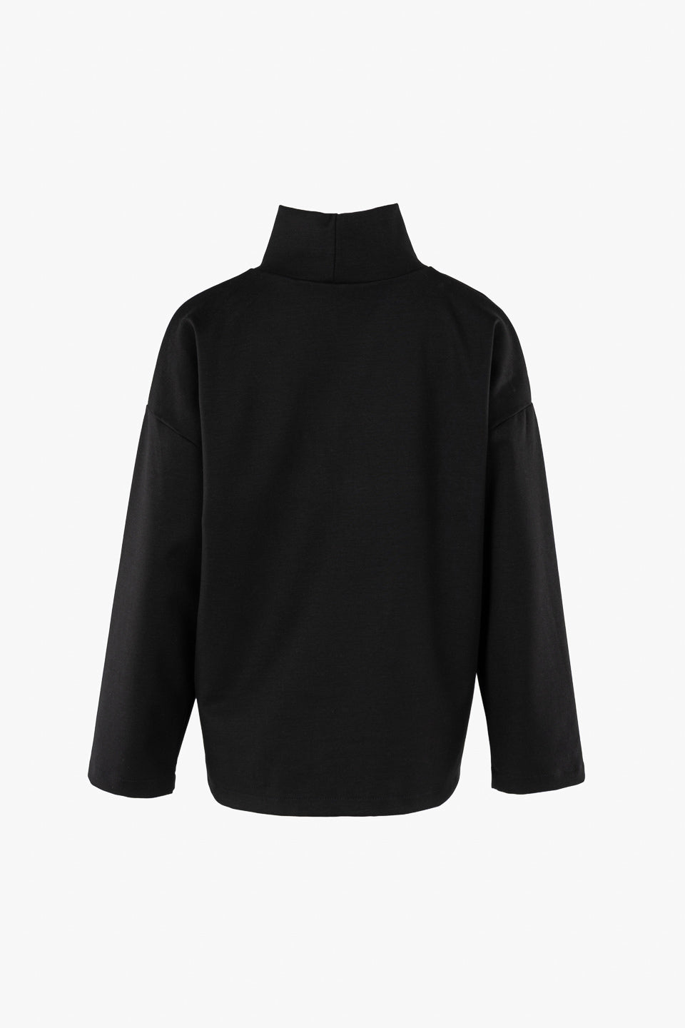 Schwarzer Rollkragenpullover Transformation aus Tencel von Moya Kala