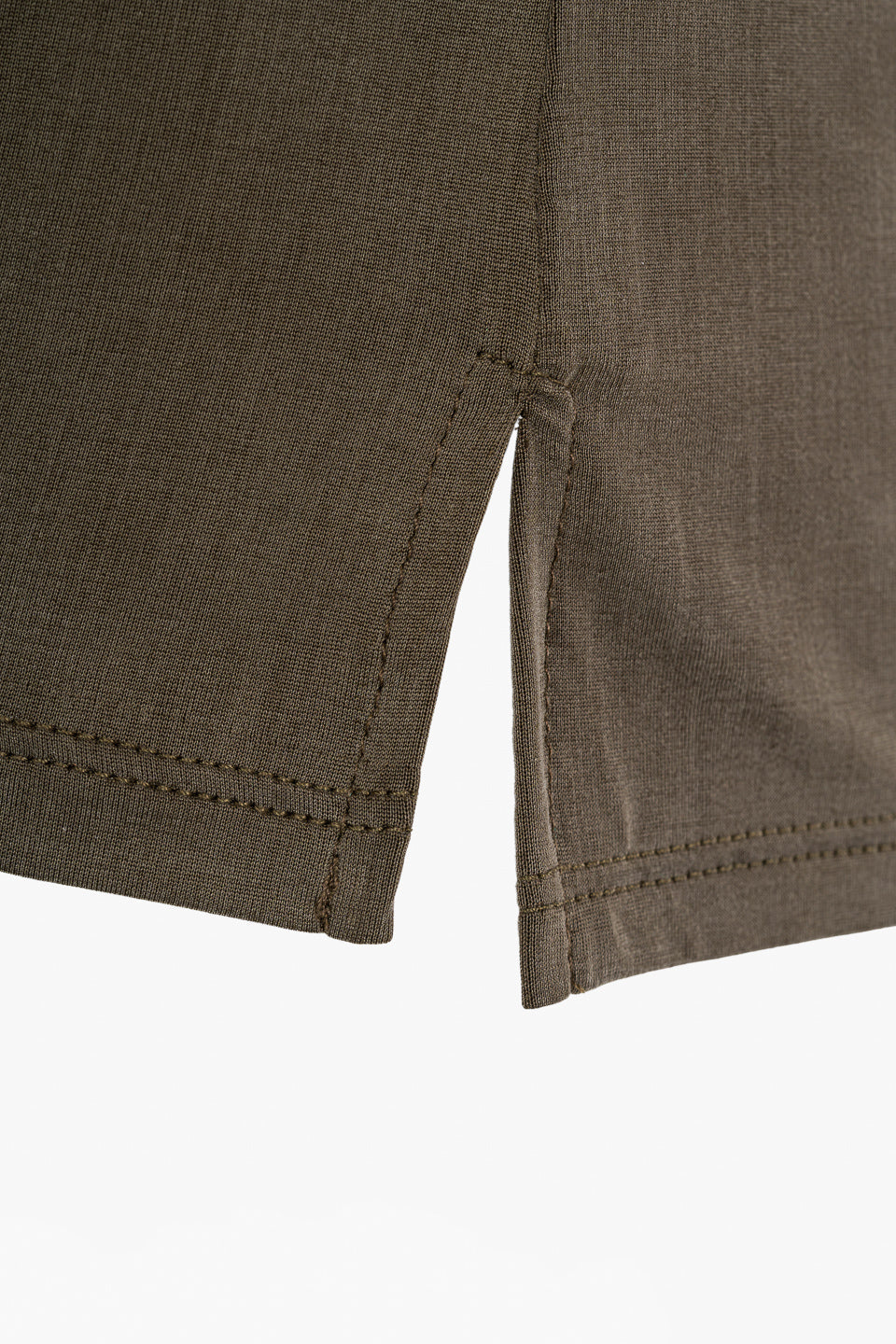 Grünes Langarmshirt aus Cupro von Moya Kala