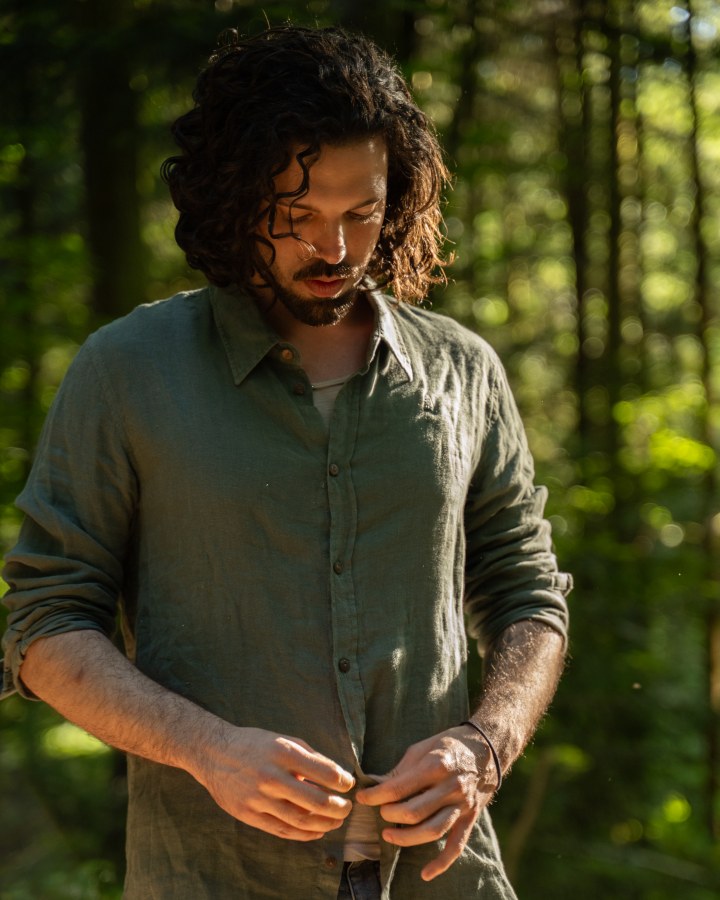 Chemise TreePlanter en lin sauge par NIKIN