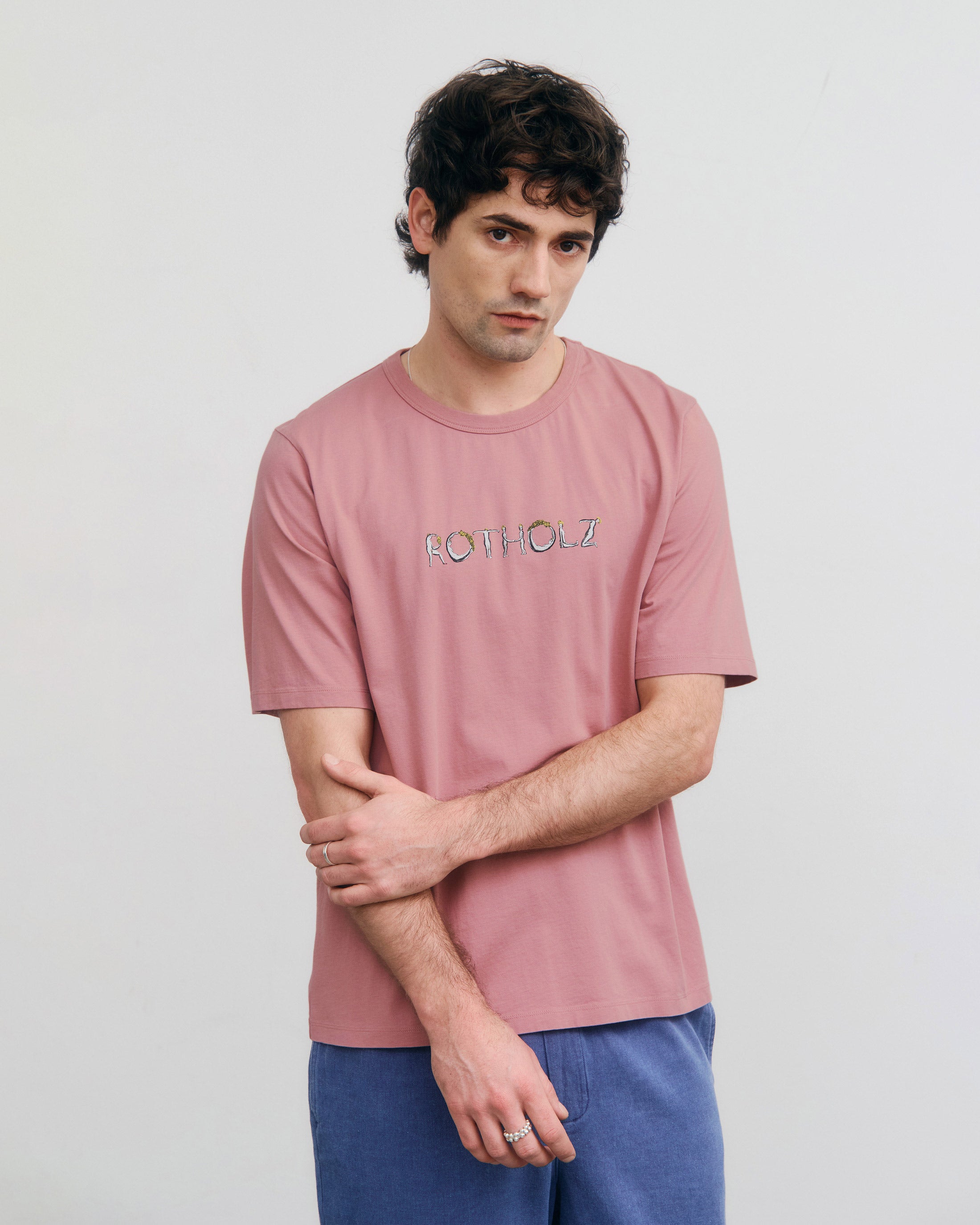 Pinkes Logo T-Shirt aus Bio-Baumwolle von Rotholz