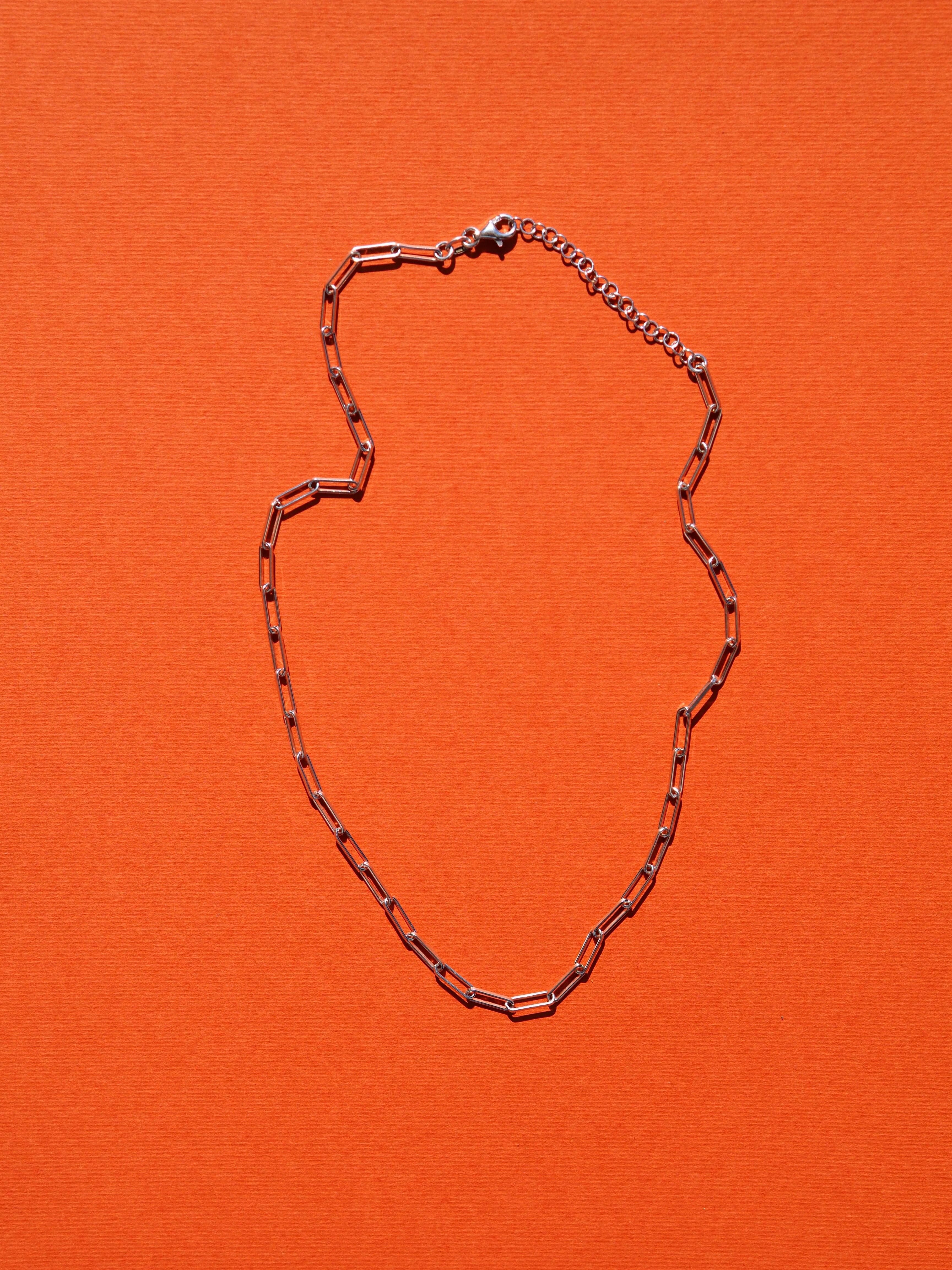 Silver necklace ESSENTIALS