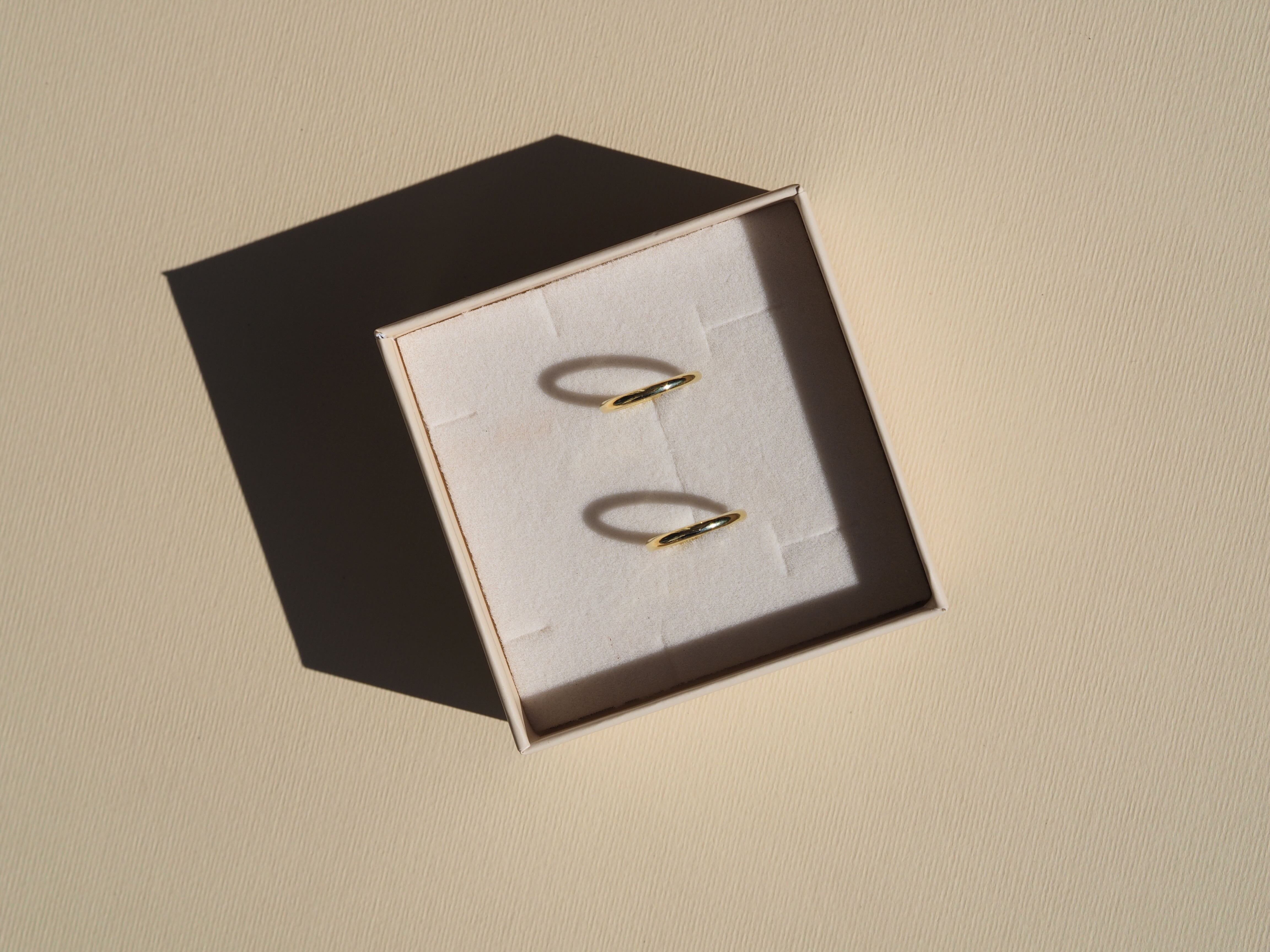 ESSENTIALS Mini Hoop Earrings 16mm