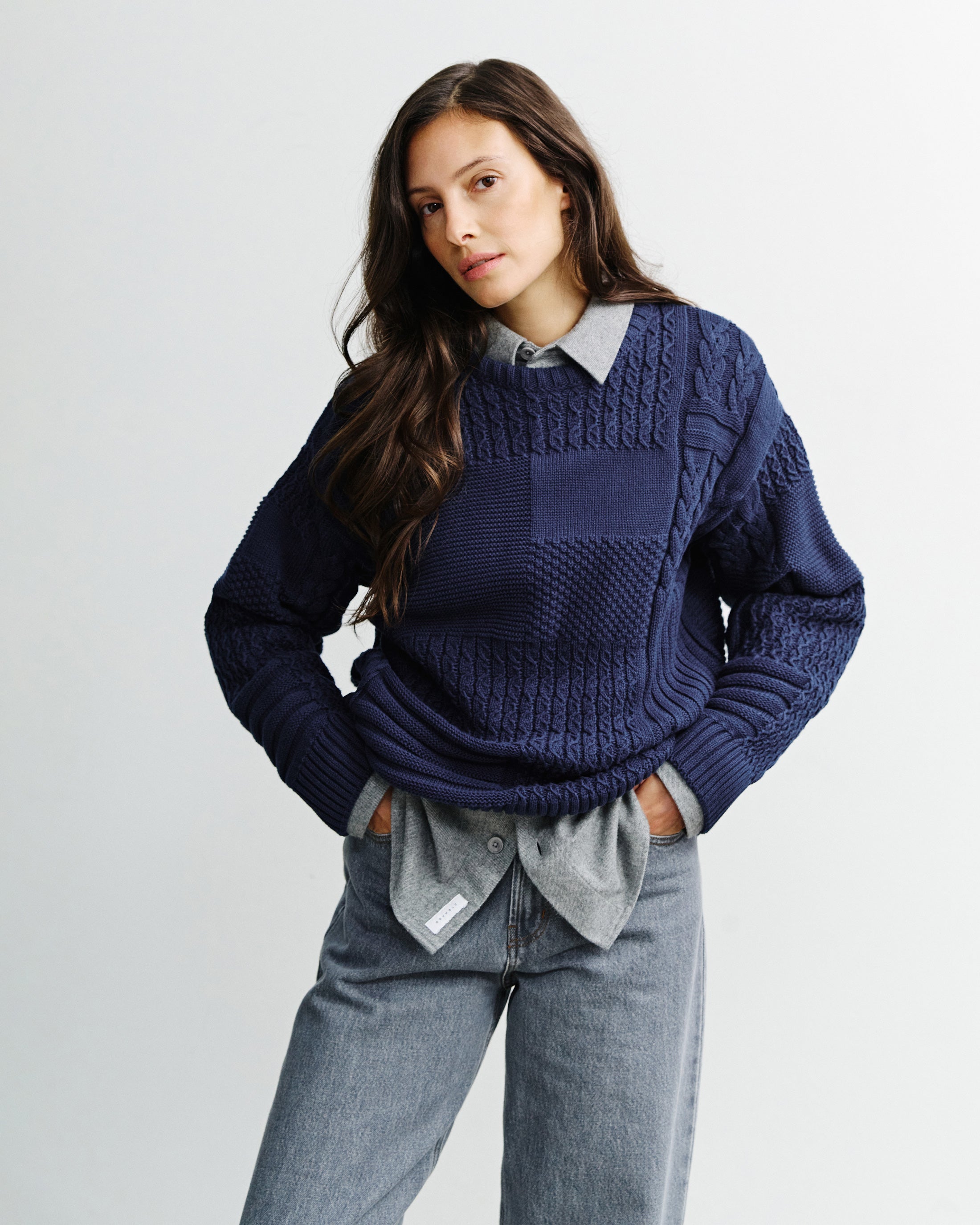 Dunkelblaues Strick-Sweatshirt Patchwork aus 100% Bio-Baumwolle von Rotholz